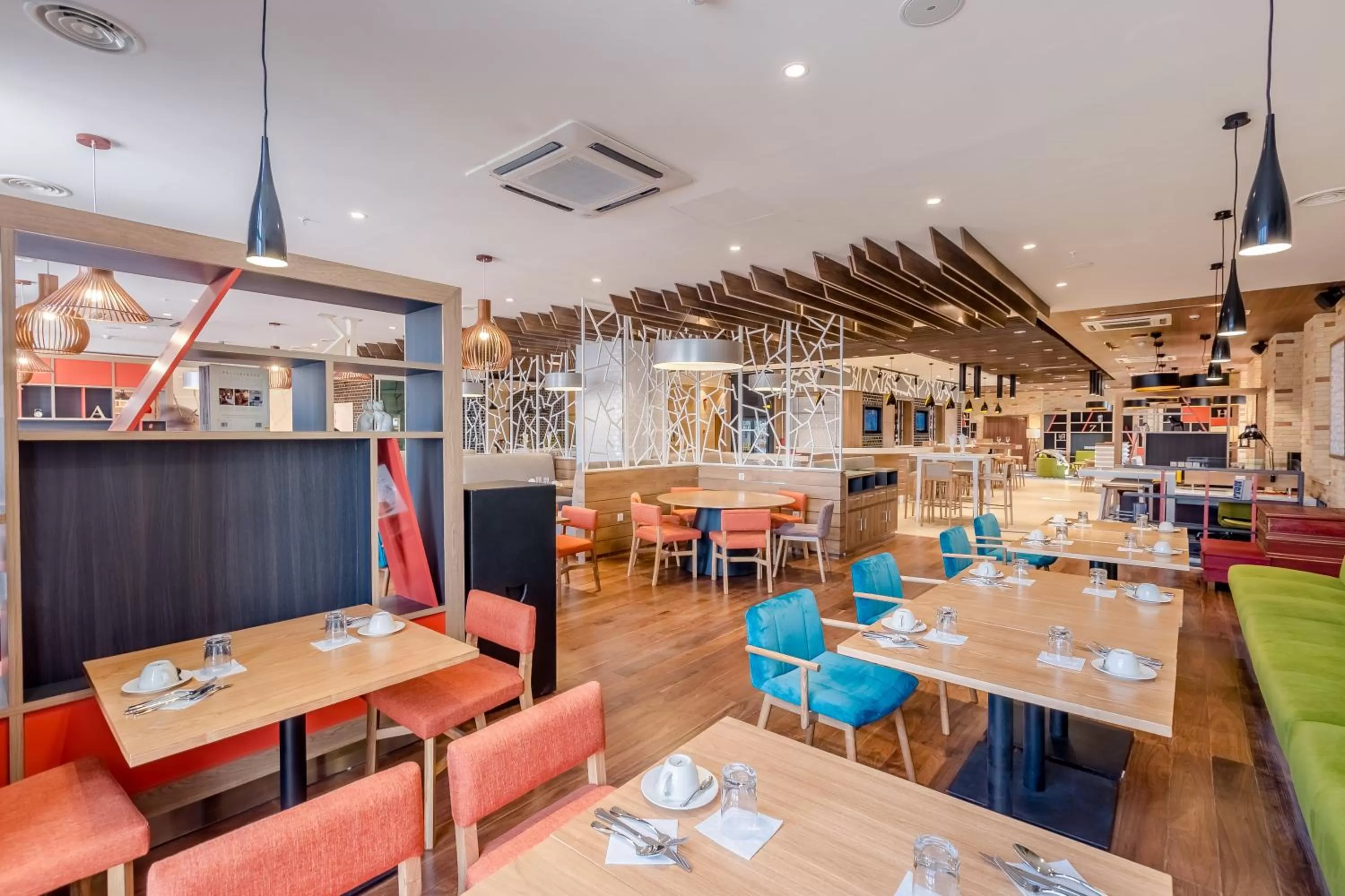 Restaurant/places to eat in Holiday Inn Ulaanbaatar by IHG