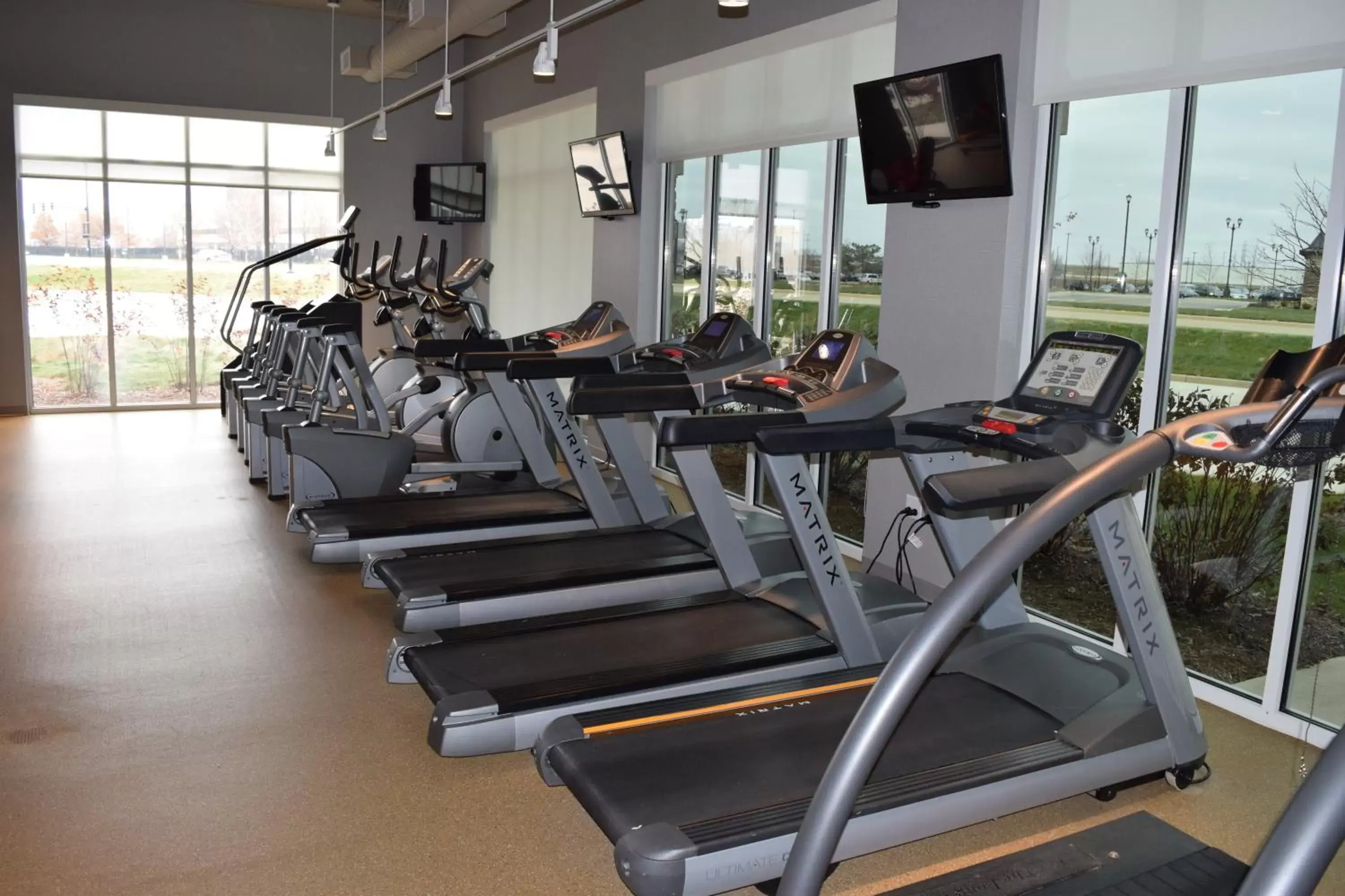 Fitness centre/facilities, View in Holiday Inn and Suites East Peoria, an IHG Hotel