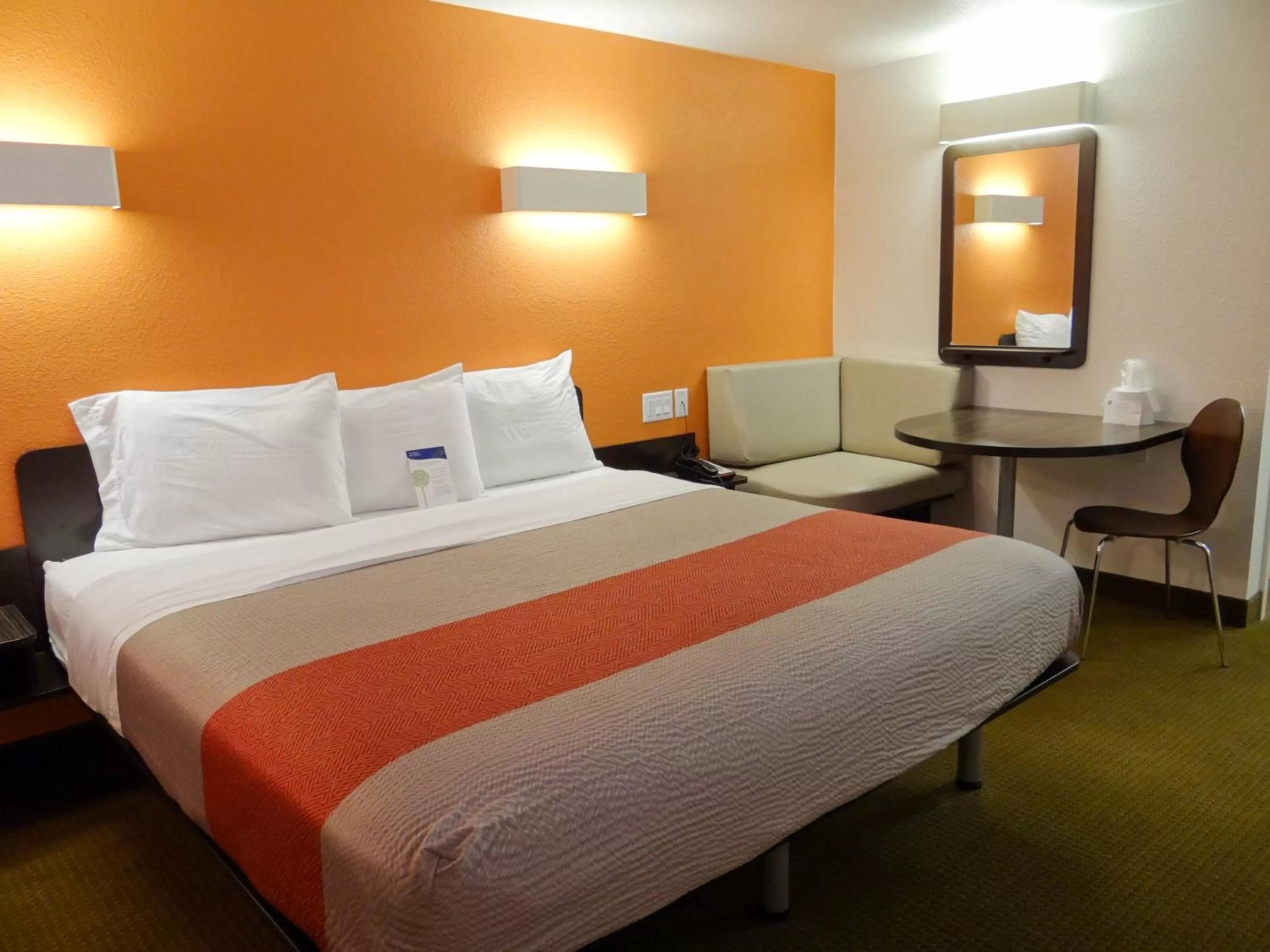 Bedroom, Bed in Motel 6-Erie, PA