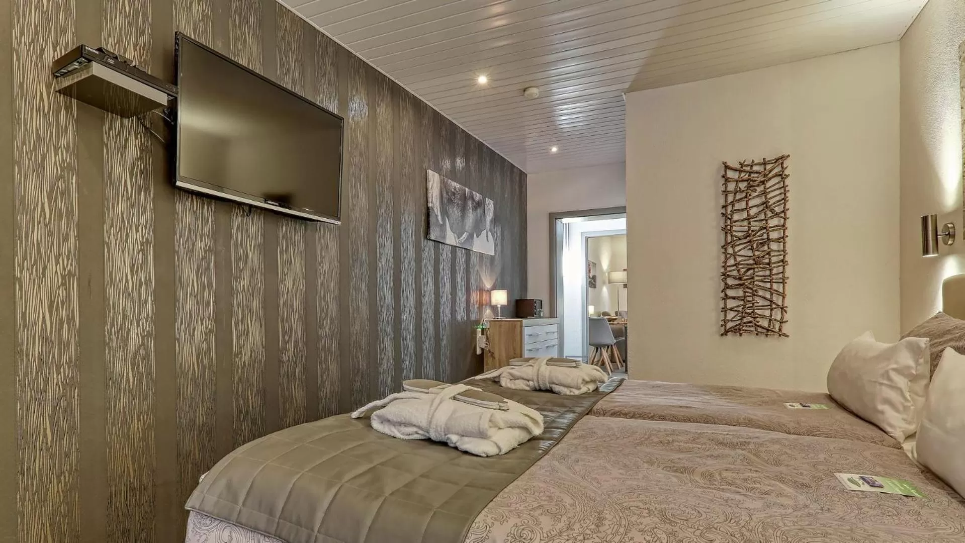 Bedroom, Bed in Suit' & Frühstück Zum Latschen - Adults Only