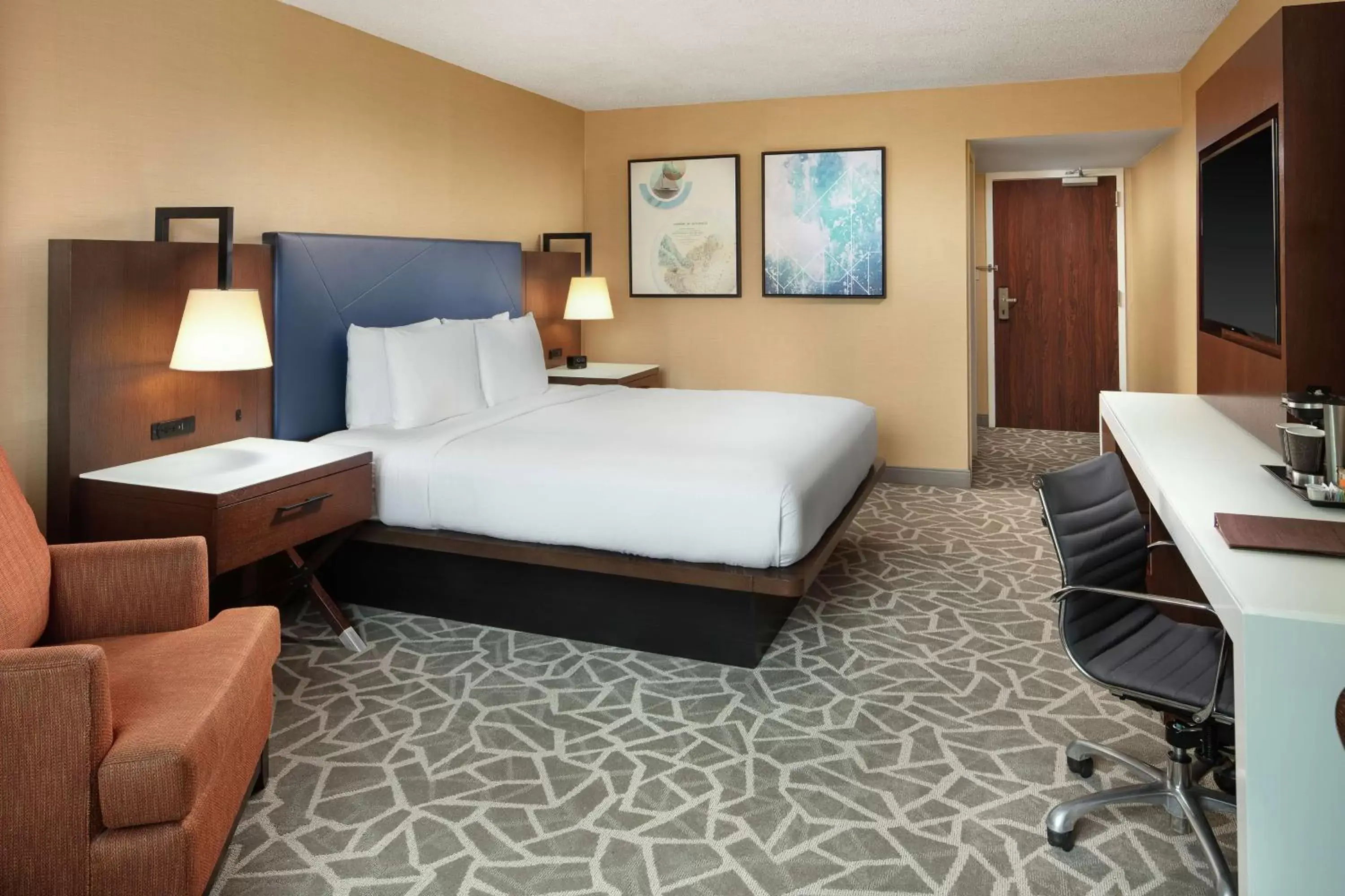 Bedroom, Bed in DoubleTree by Hilton Hotel Annapolis