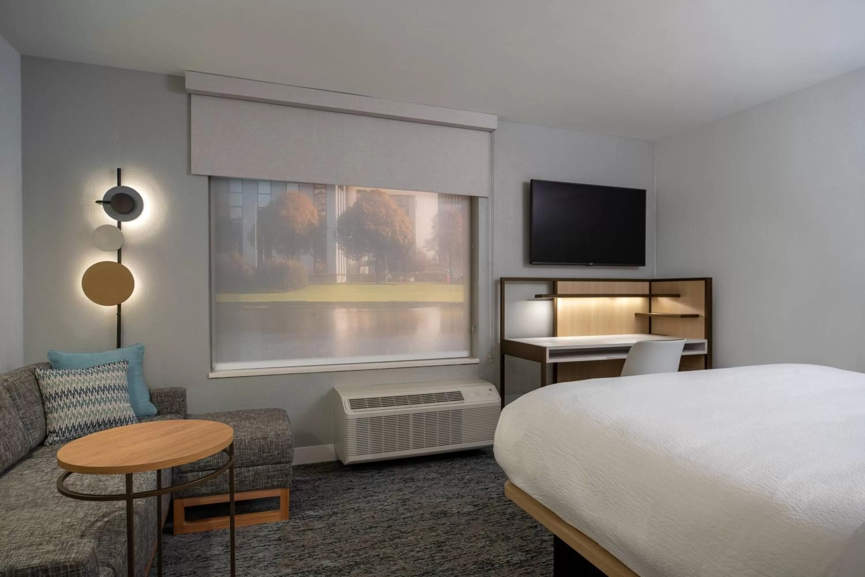 King Studio with Sofa Bed - Hearing Accessible in TownePlace Suites by Marriott Las Vegas North I-15