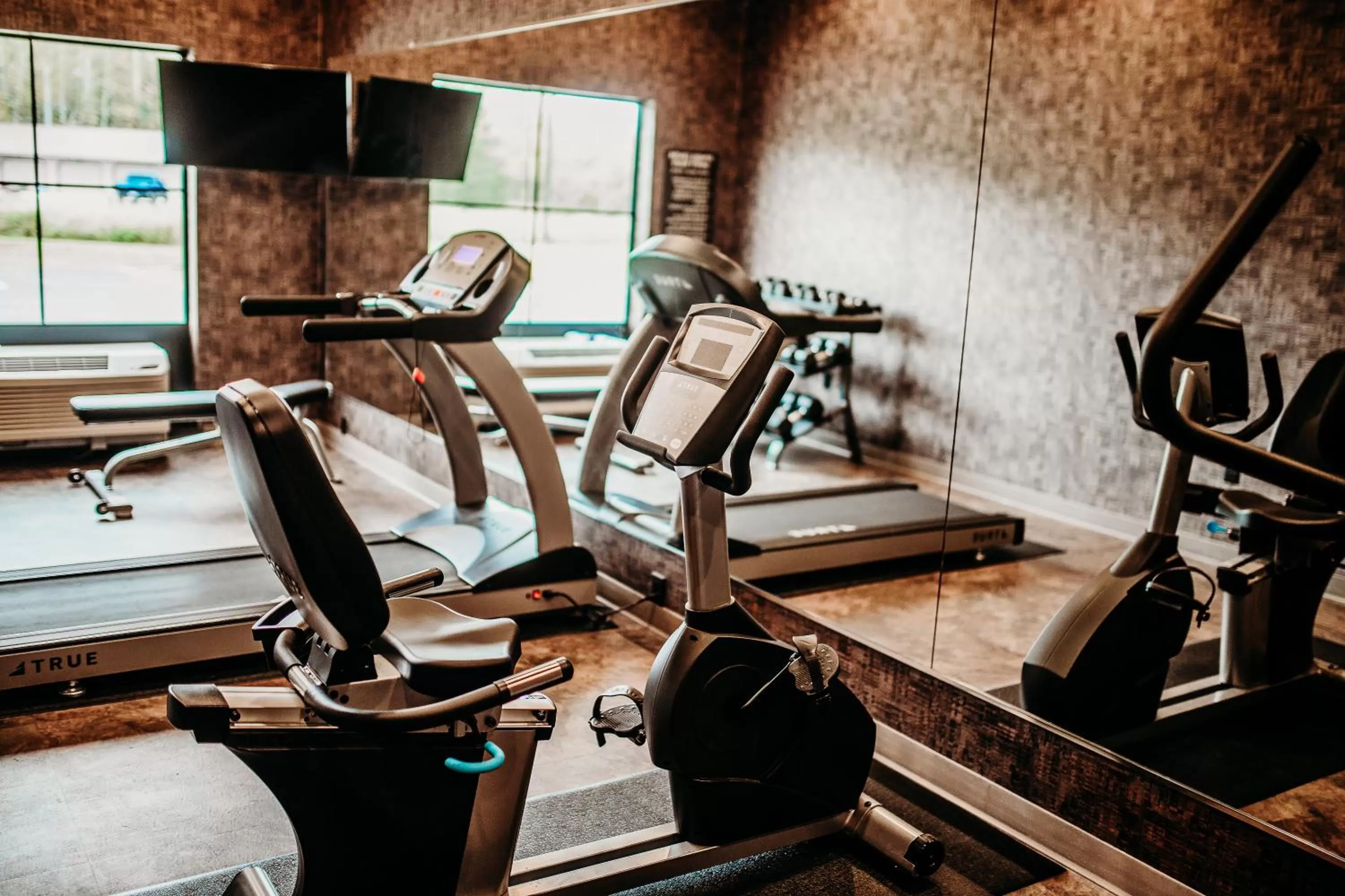 Fitness centre/facilities in Cobblestone Hotel & Suites International Falls