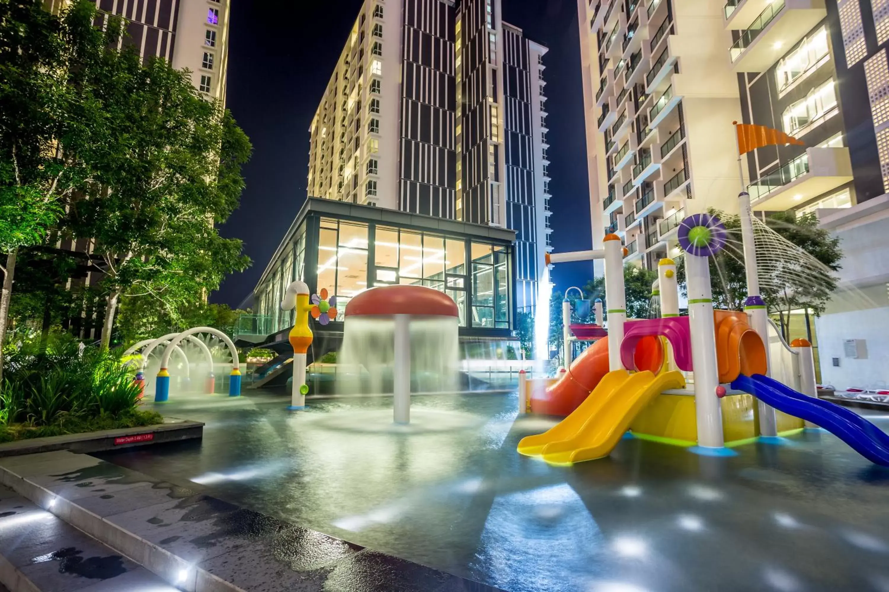 Garden, Children's Play Area in The Shore Hotel & Residences