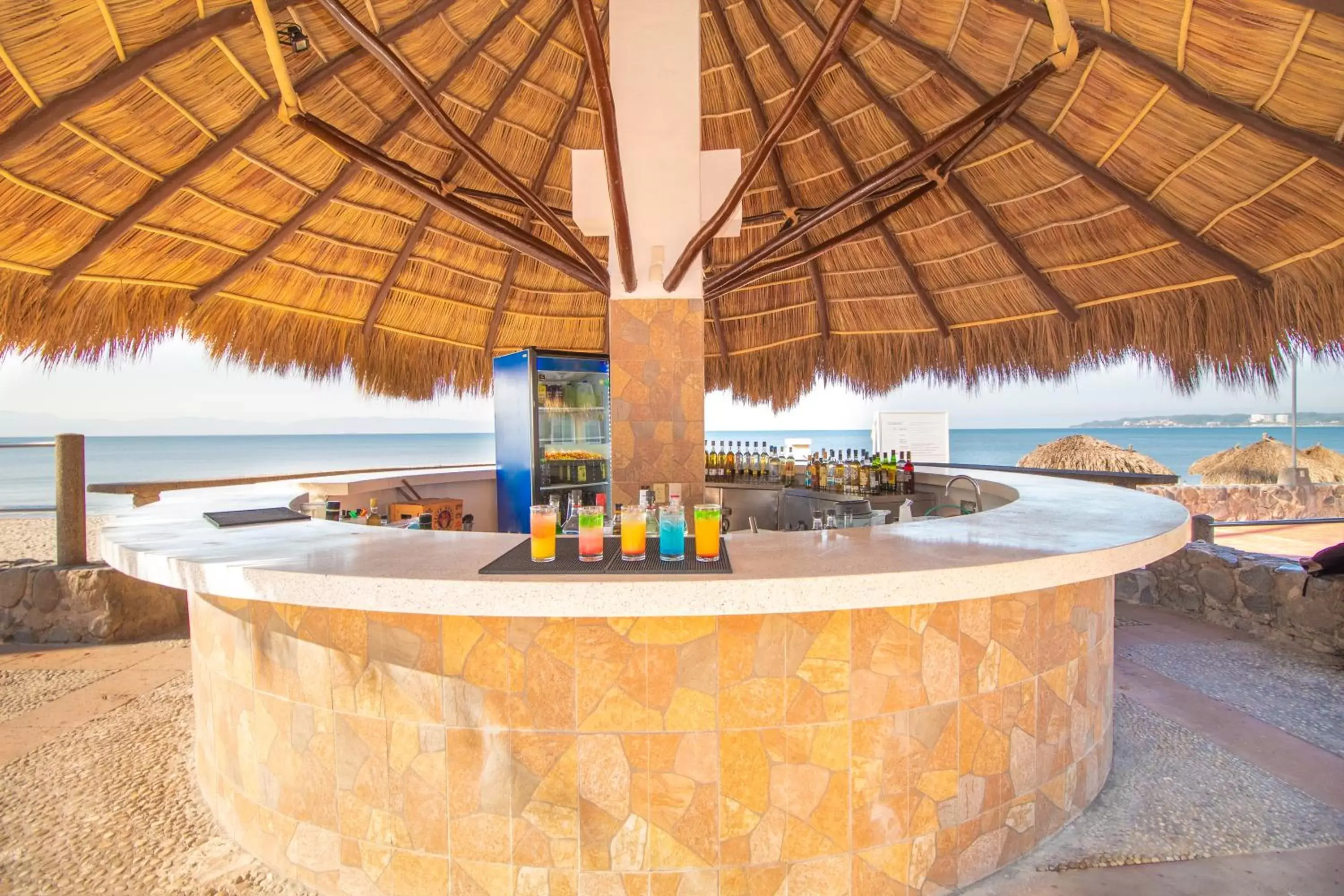 Lounge or bar in Royal Decameron Complex - All Inclusive