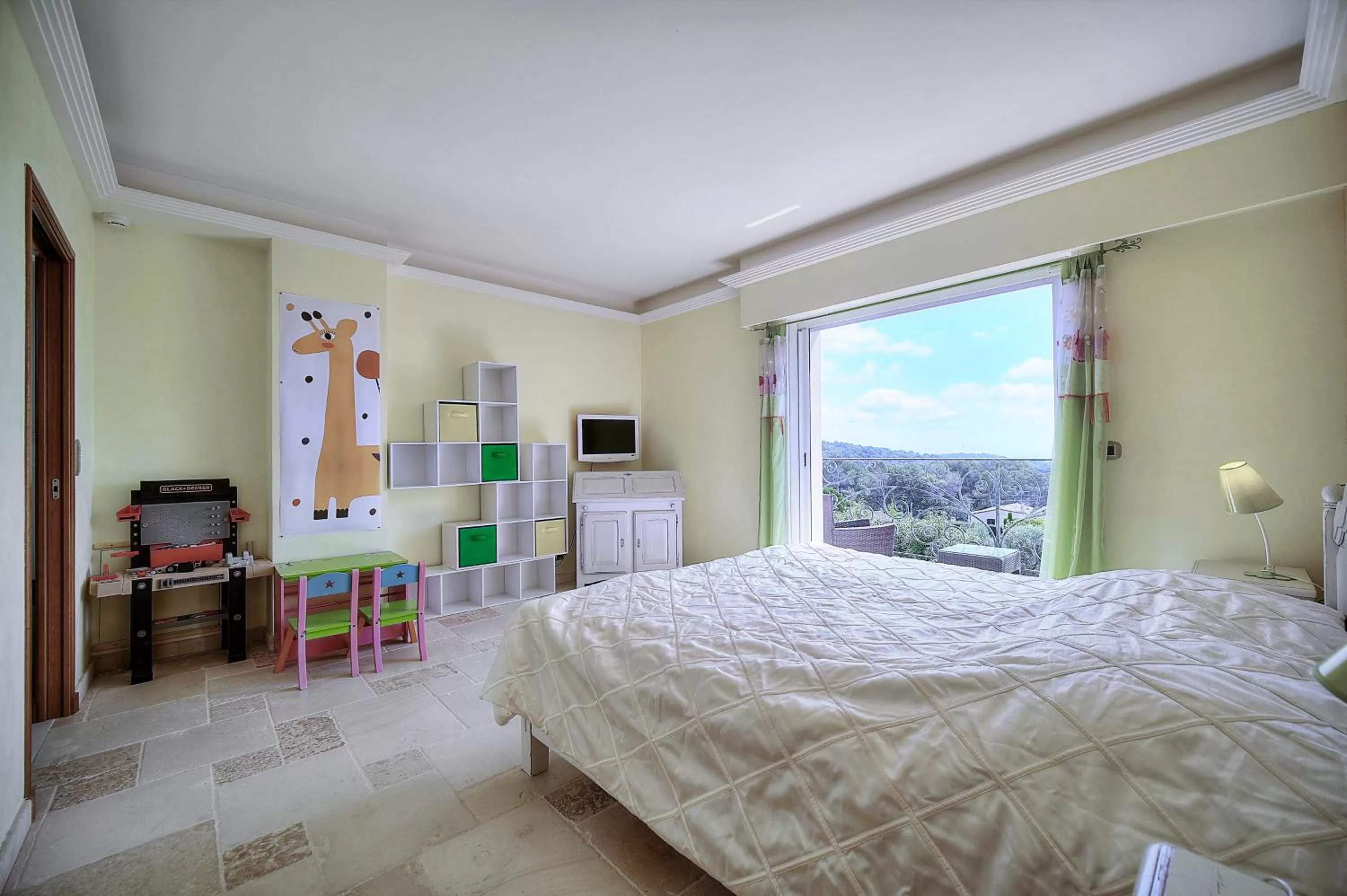 Chambre d'hôte "HAVRE DE PAIX" Prestige jacuzzi, hammam, sauna, PISCINE Mougins Cannes Grasse