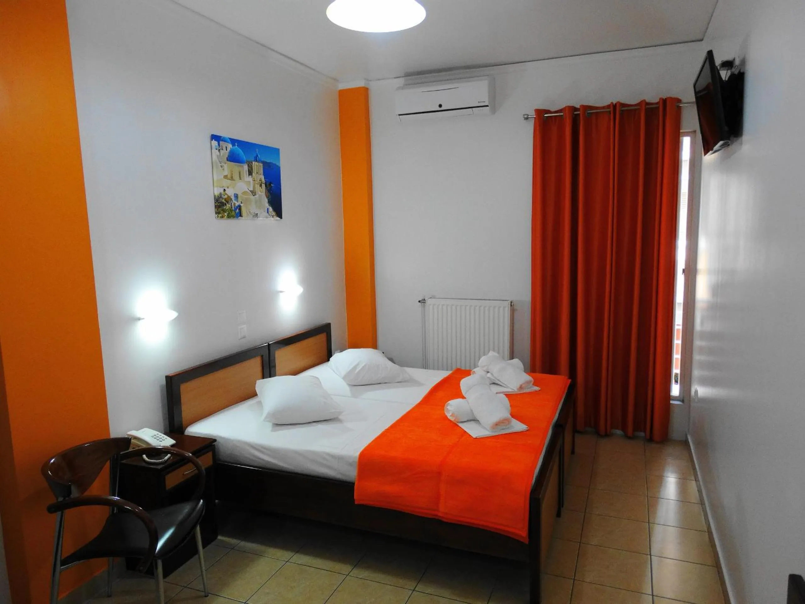 Bedroom, Bed in Faros I