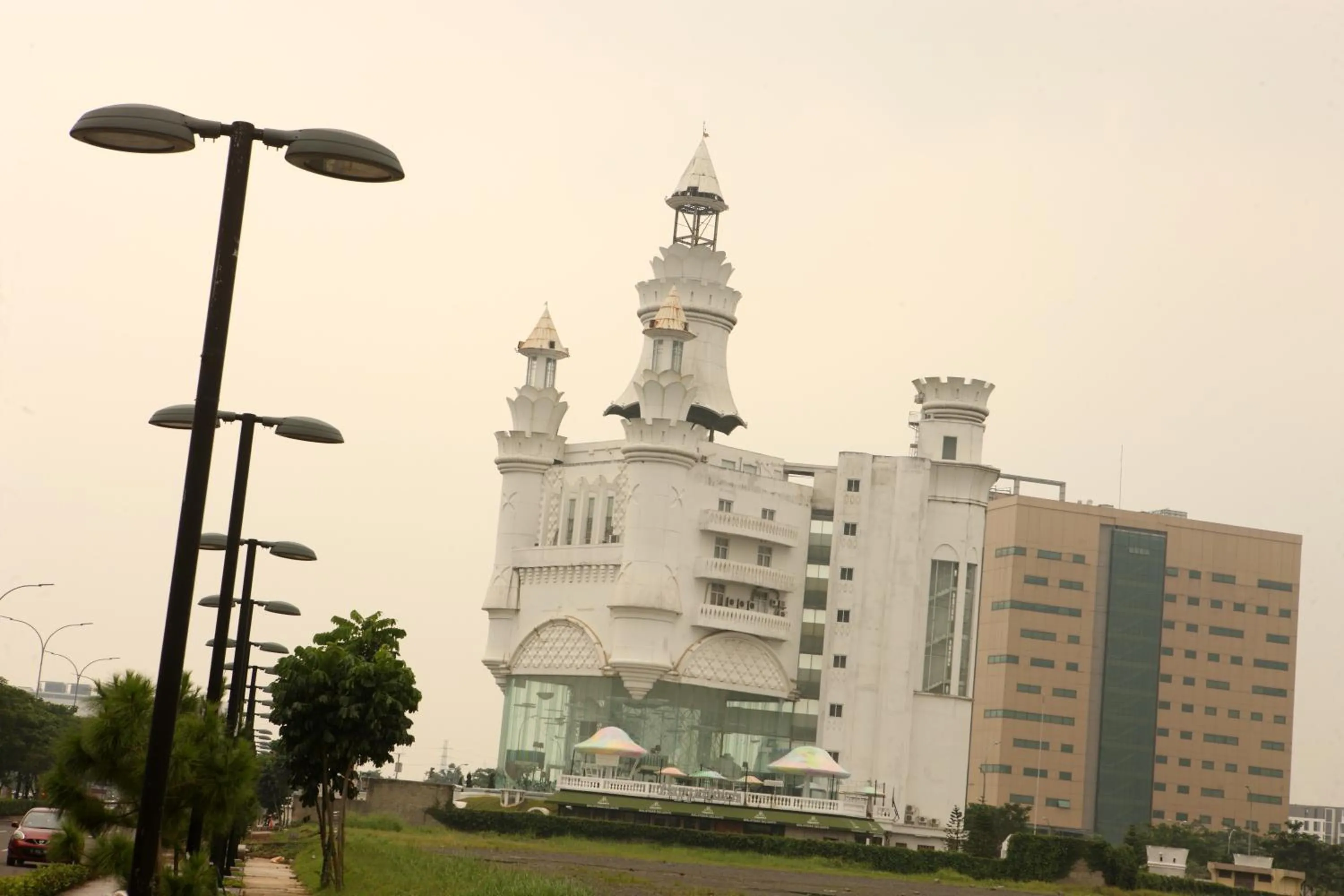 Amaris Hotel Serpong Tangerang