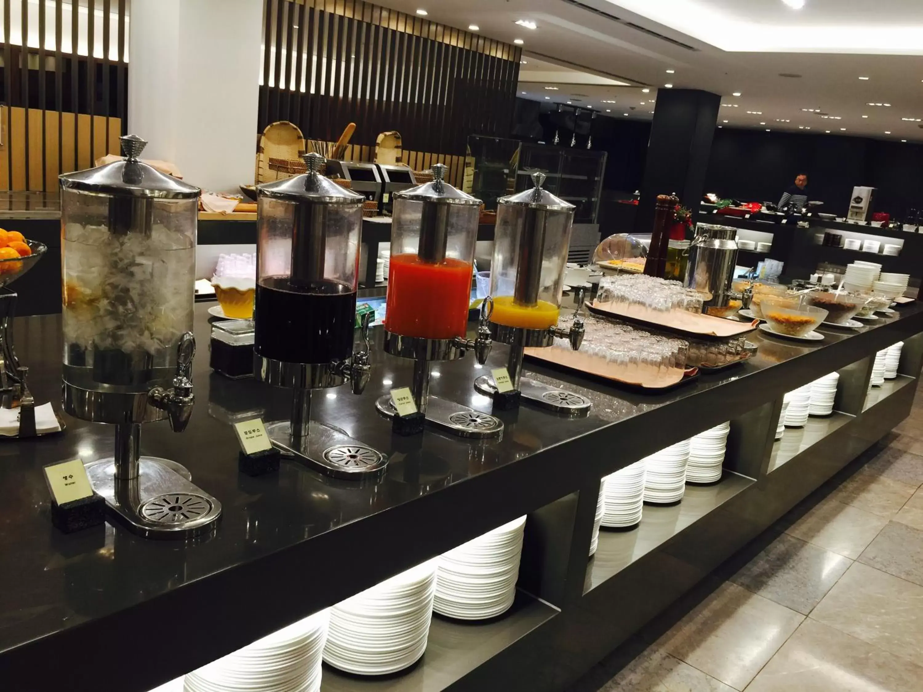Buffet breakfast in Seoul Garden Hotel