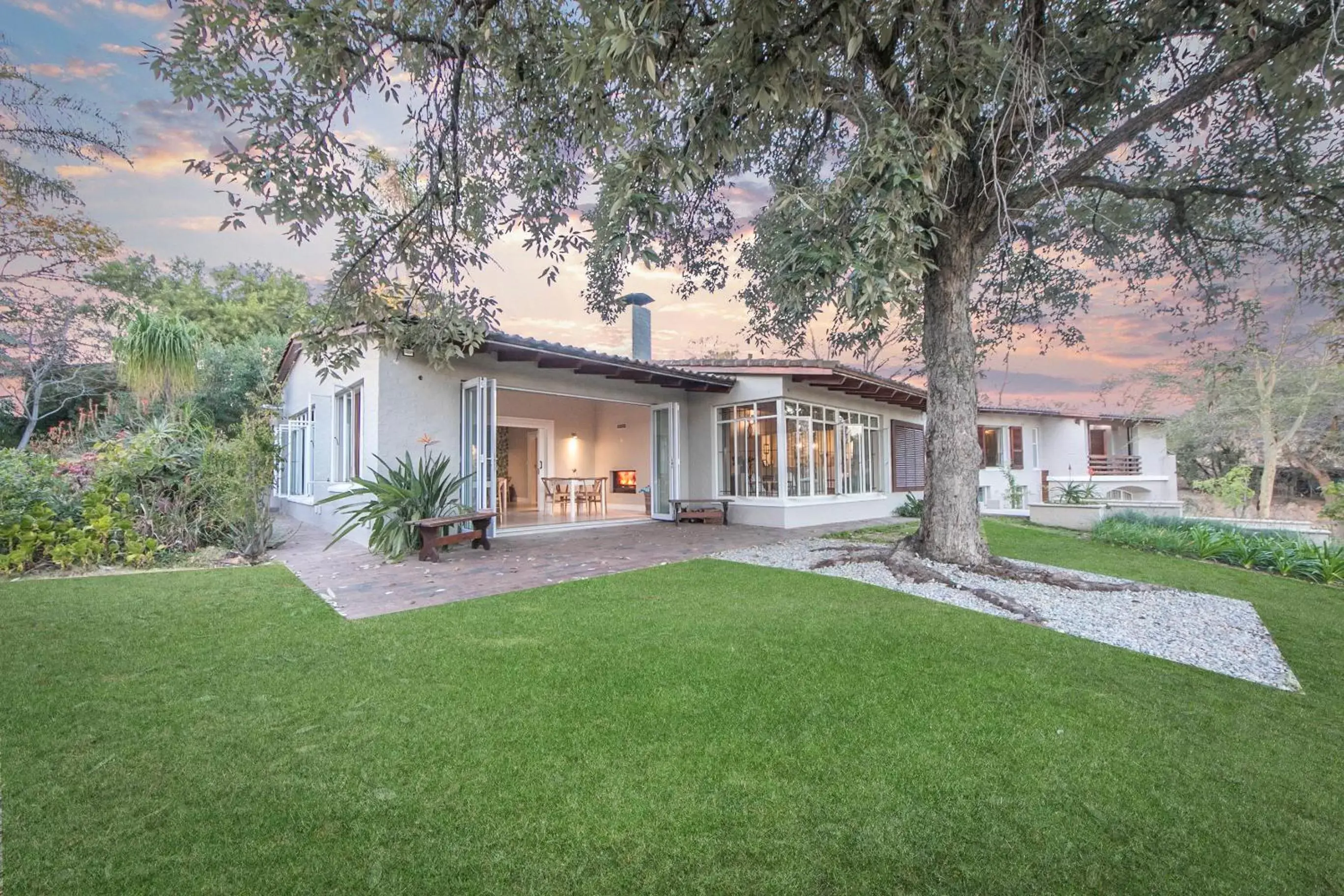 Property building in Amberhall Guesthouse Property building in Amberhall Guesthouse