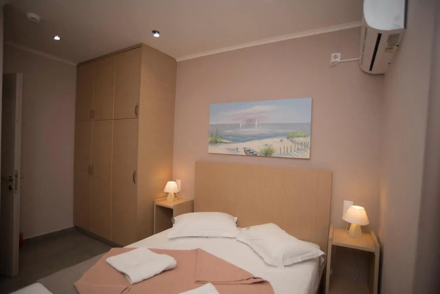 Bed in Villa Vita Holidays