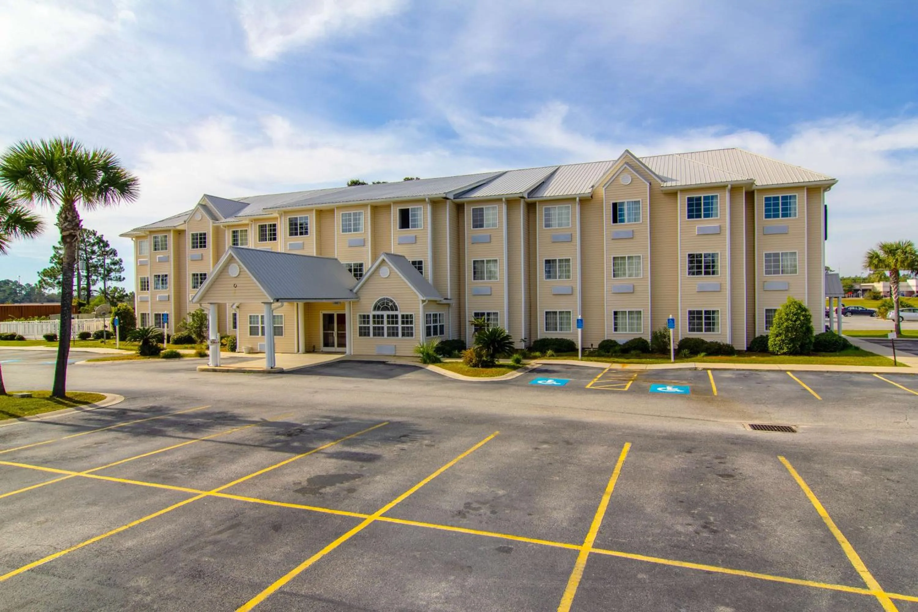 Property building in Americas Best Value Inn & Suites Brunswick