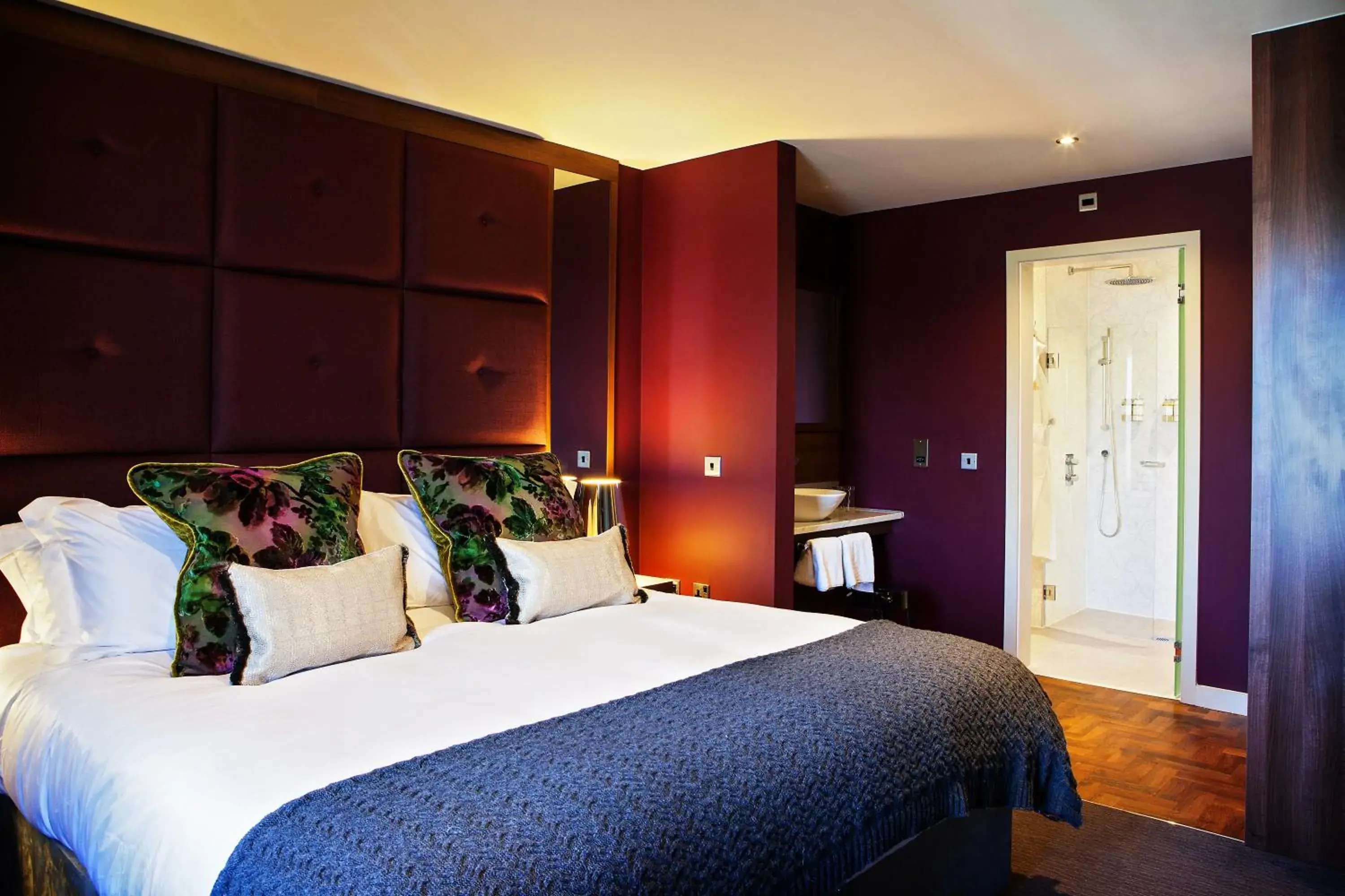 Photo of the whole room, Bed in San Pietro Hotel & Restaurant