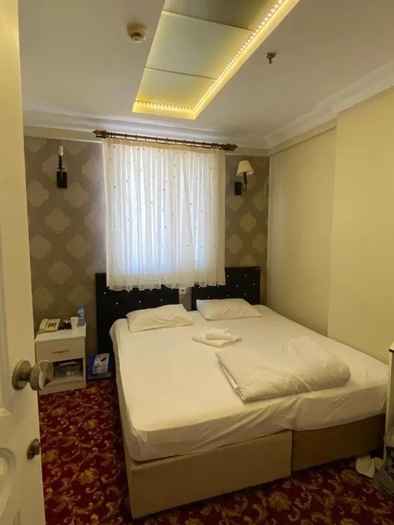 Photo of the whole room, Bed in Sakran Hotel