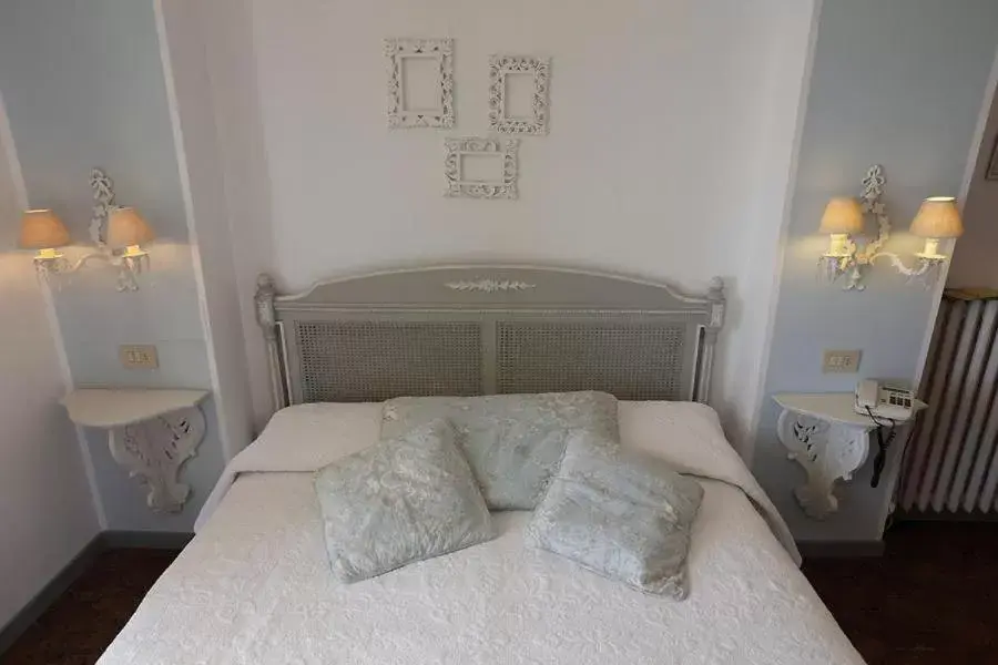 Bed in Hotel Bergamo Mare Mhotelsgroup