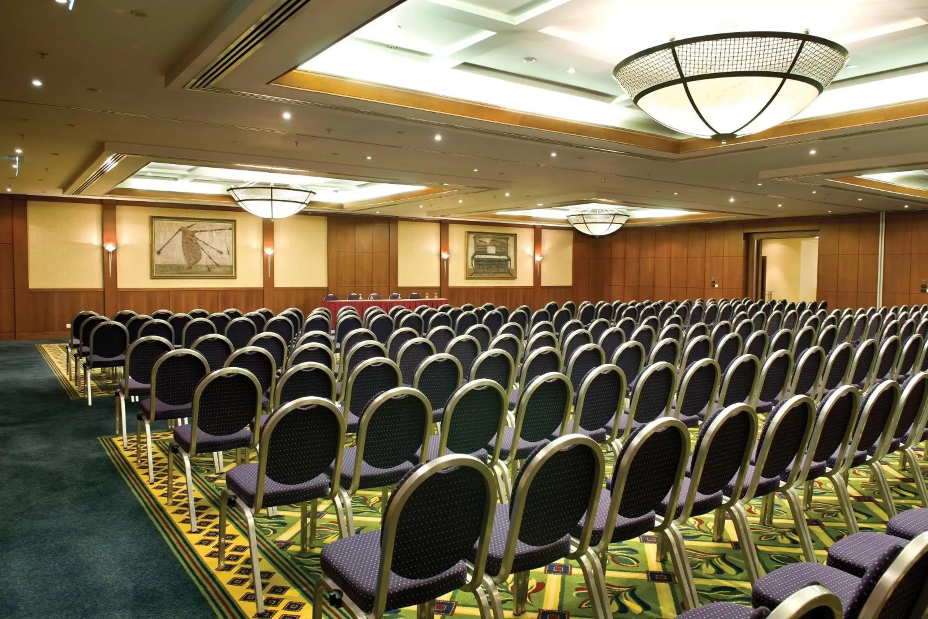 Meeting/conference room in Courtyard by Marriott Tbilisi