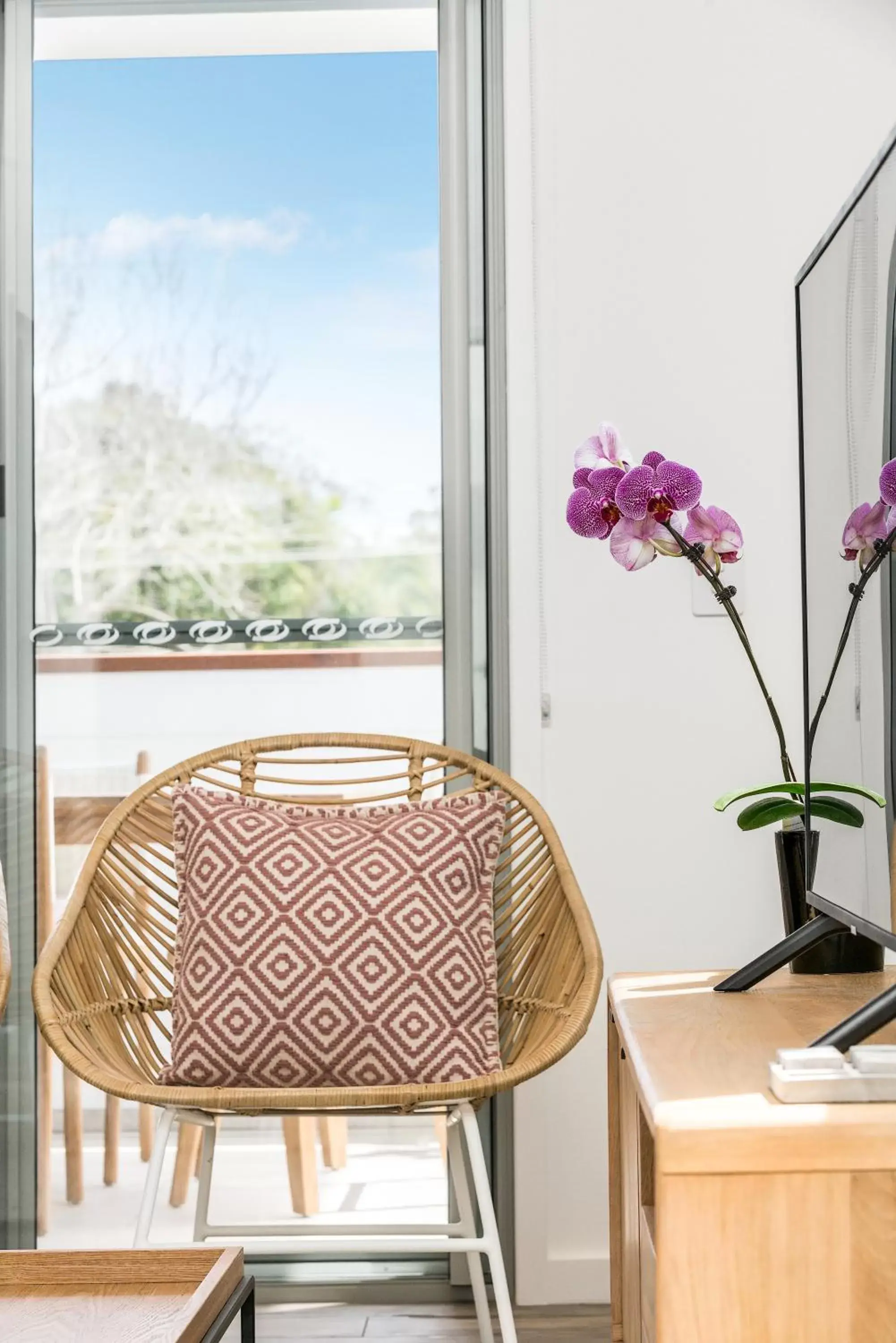 Living room, Seating Area in Aloha Byron Bay