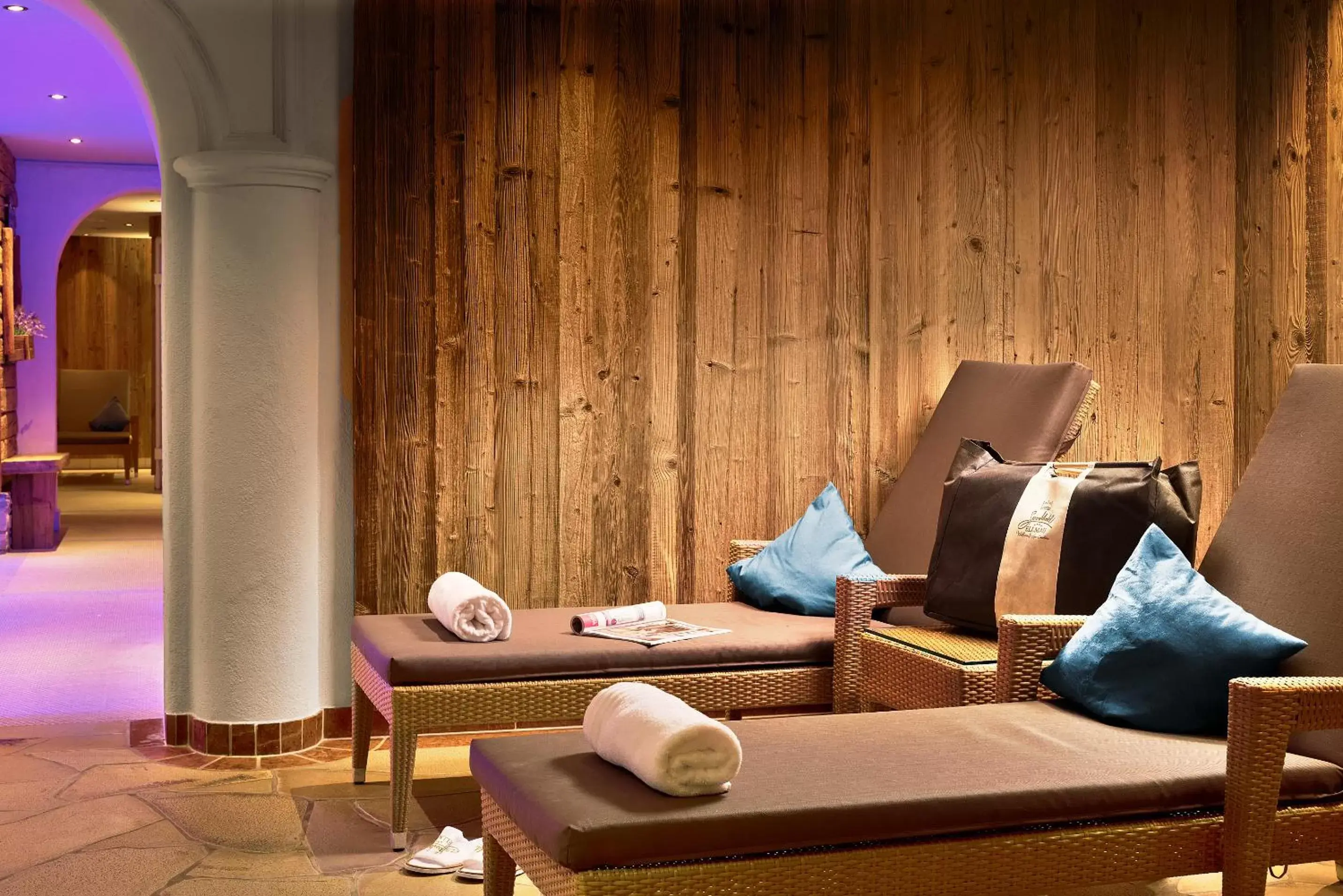 Spa and wellness centre/facilities, Seating Area in Sporthotel Ellmau in Tirol