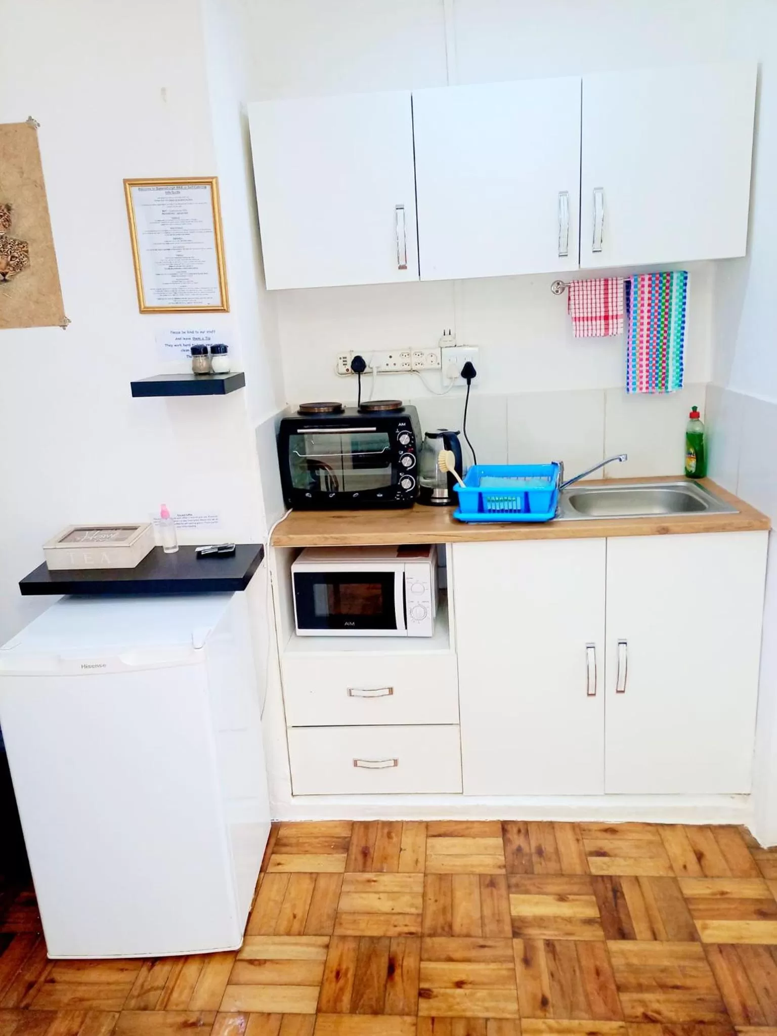 Kitchen or kitchenette in Queensburgh B&B or Self Catering