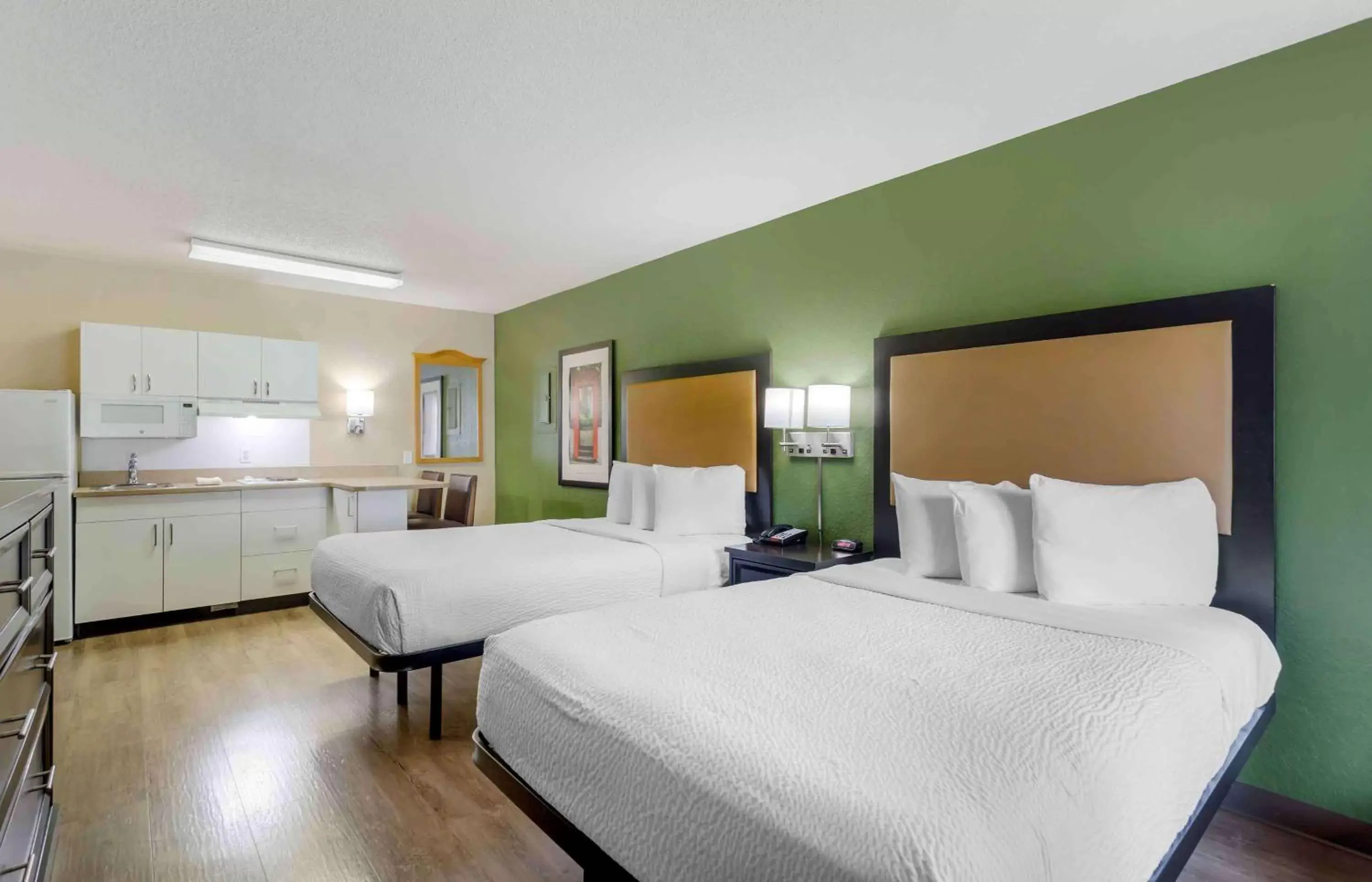 Bedroom, Bed in Extended Stay America Suites - Nashville - Franklin - Cool Springs