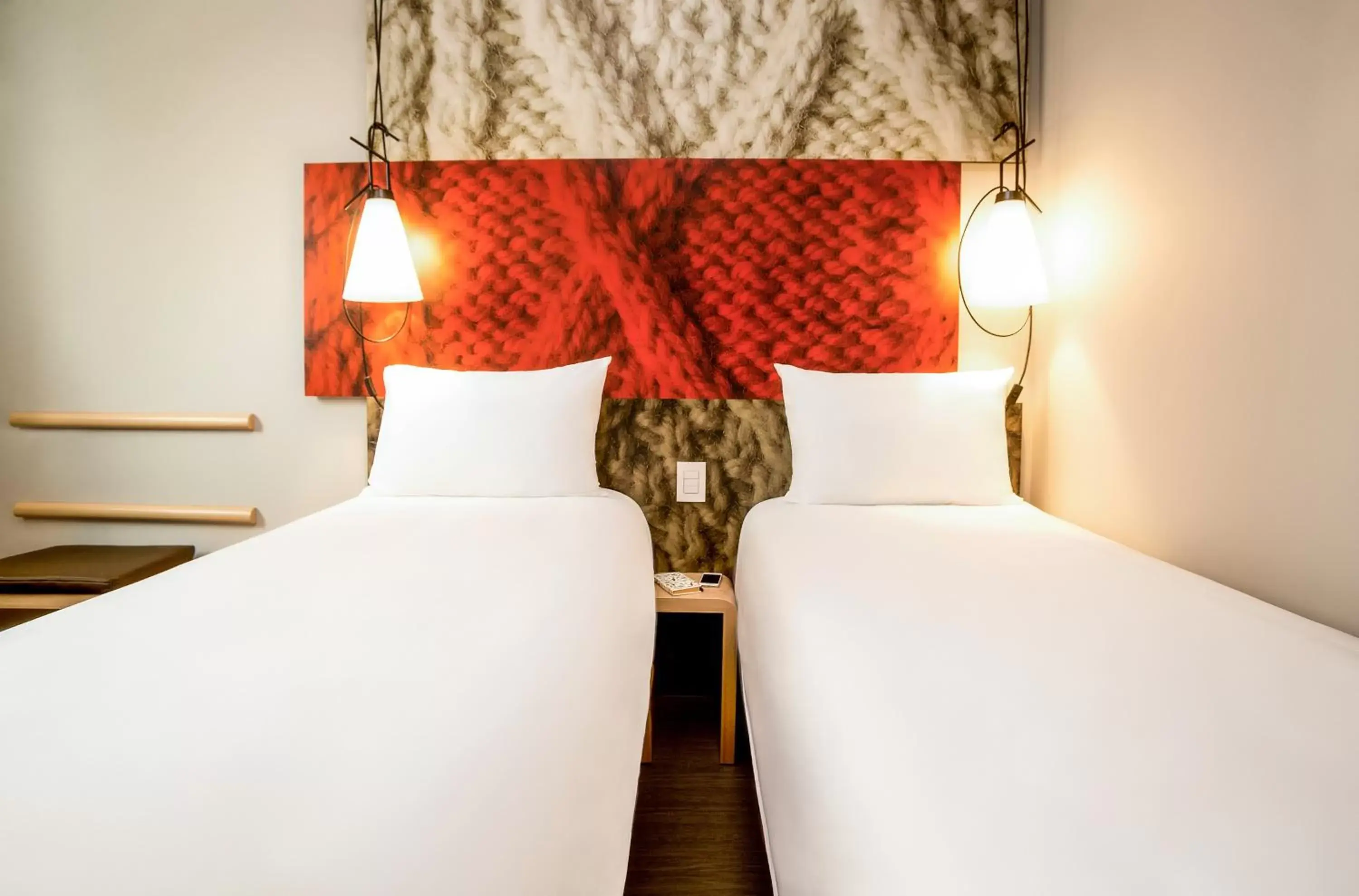 Bedroom, Bed in Ibis Toulouse Purpan Aeroport