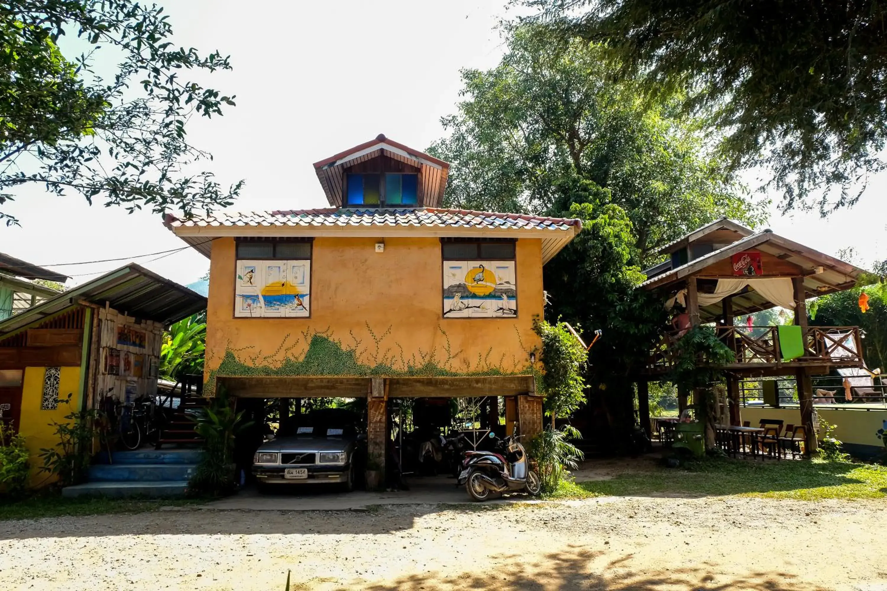 Property Building in Sawasdeepai River Resort