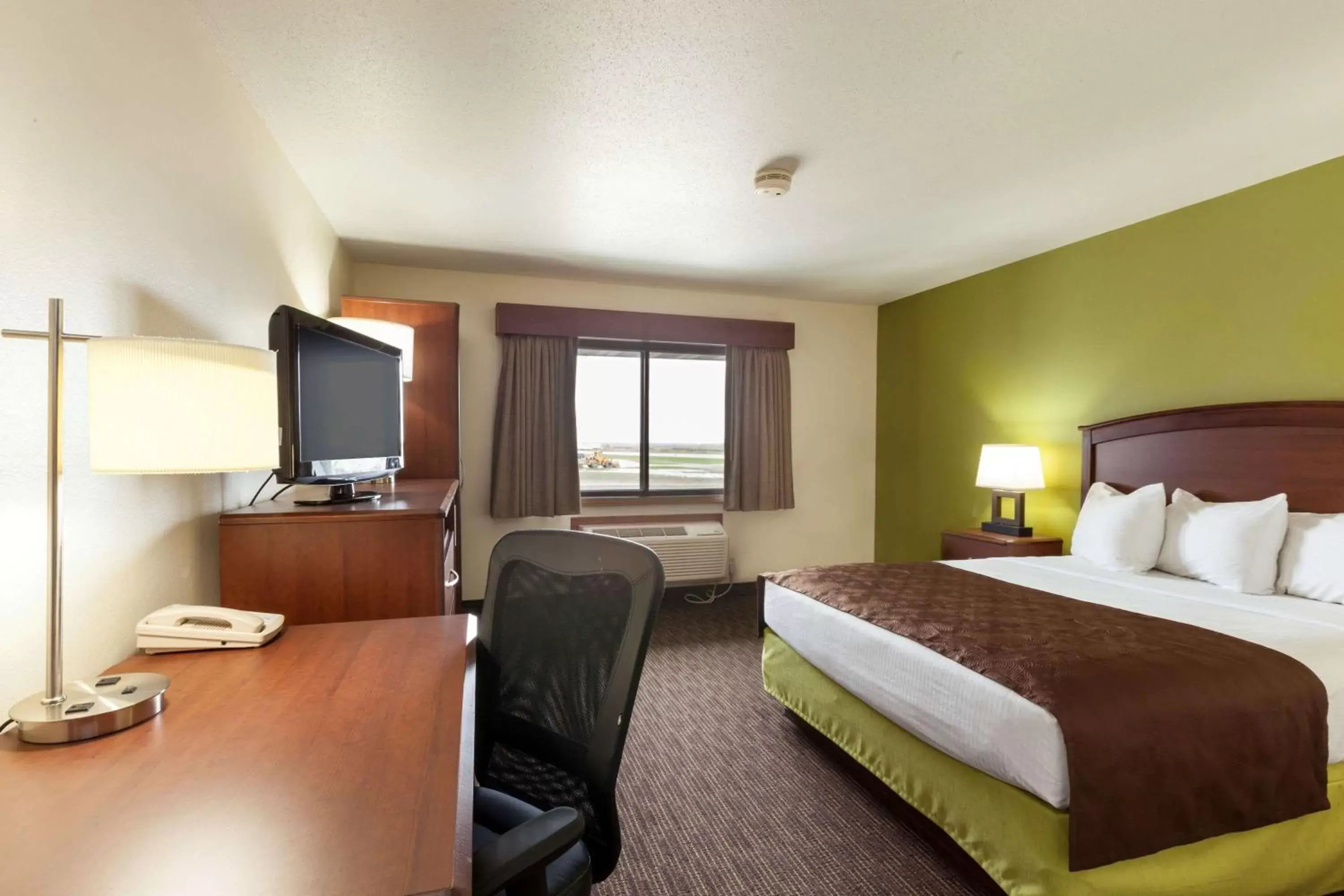 Photo of the whole room in AmericInn by Wyndham Wahpeton