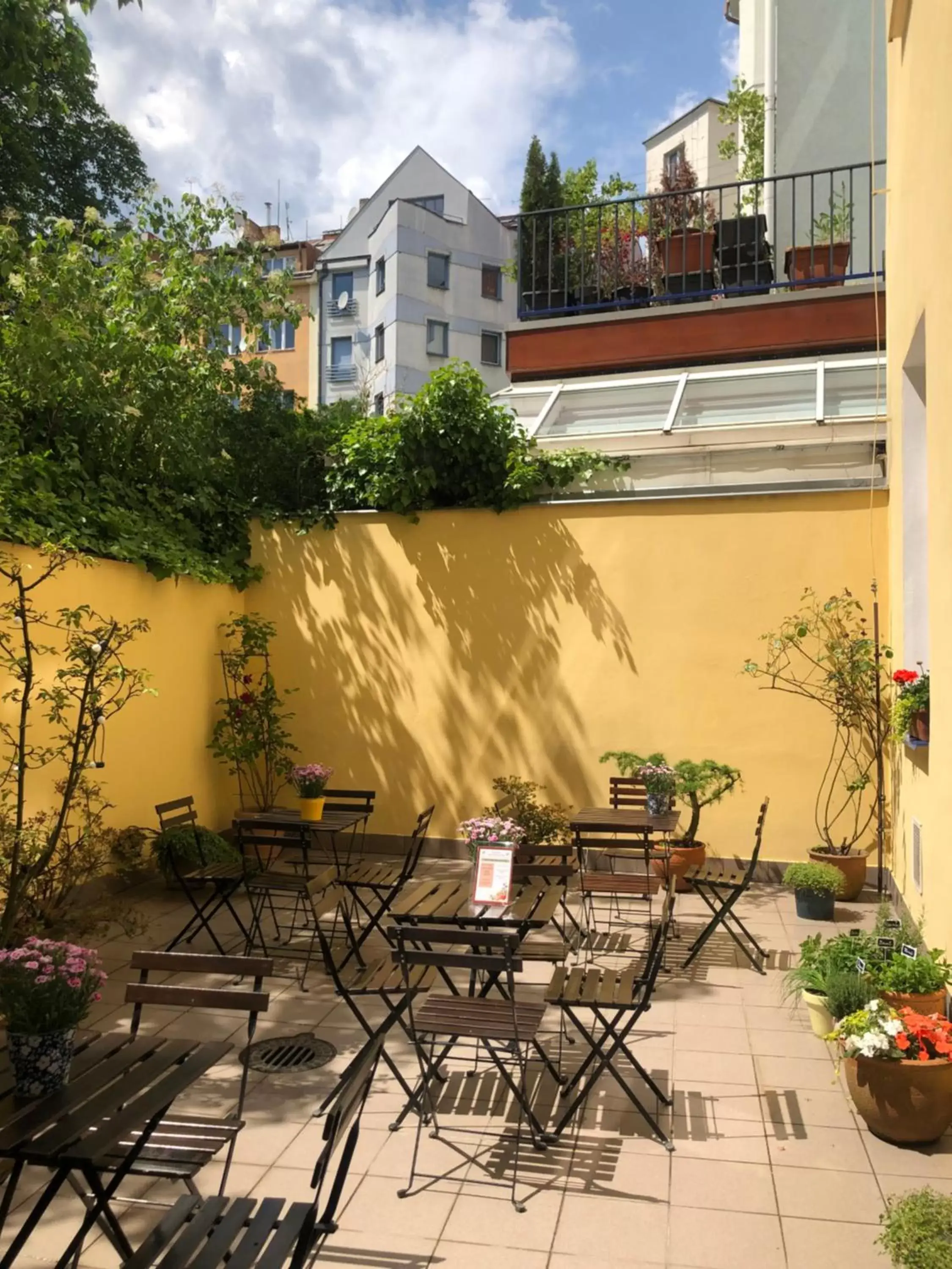 Inner courtyard view in Hotel Orion