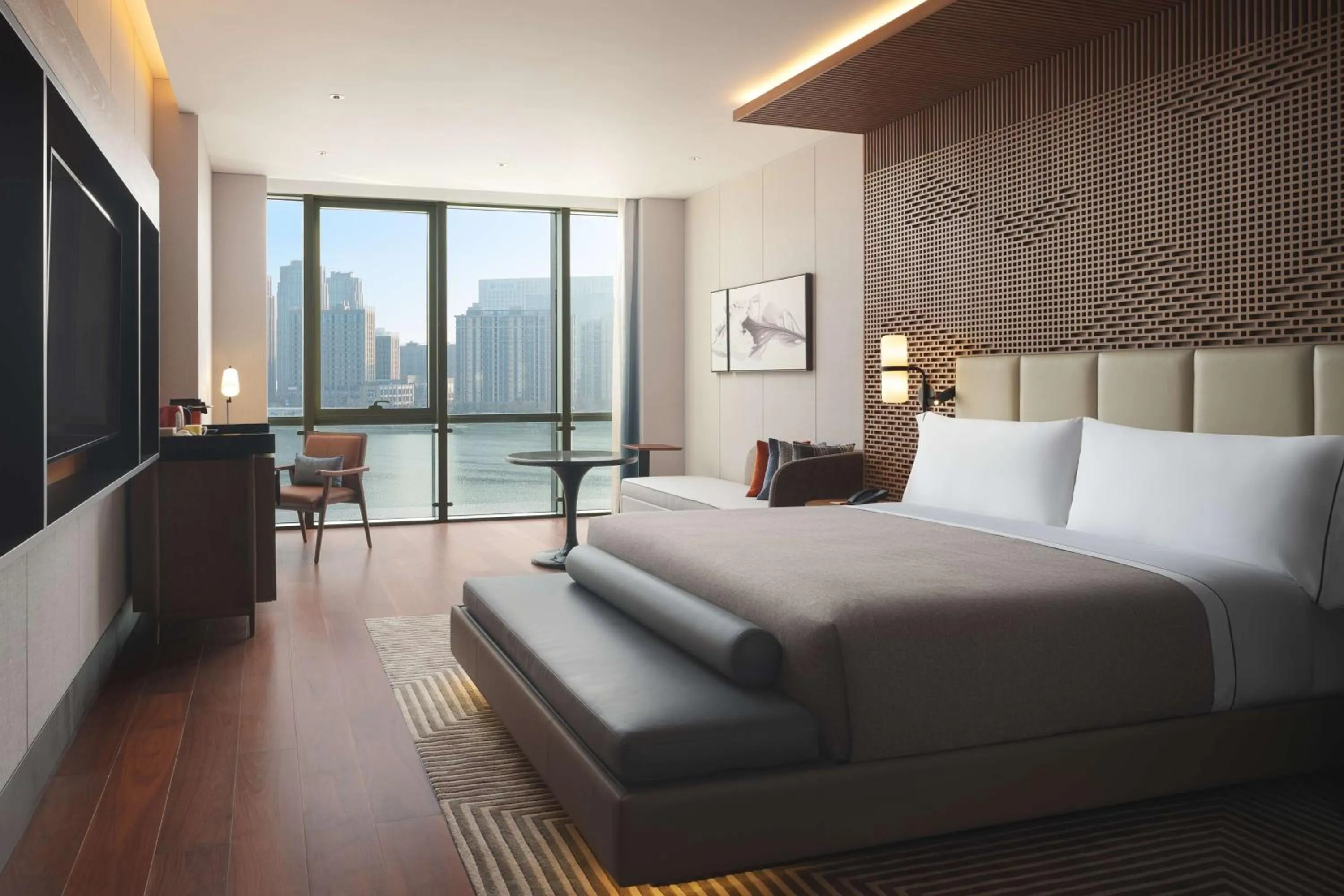 Bed in Canopy By Hilton Hangzhou Jinsha Lake