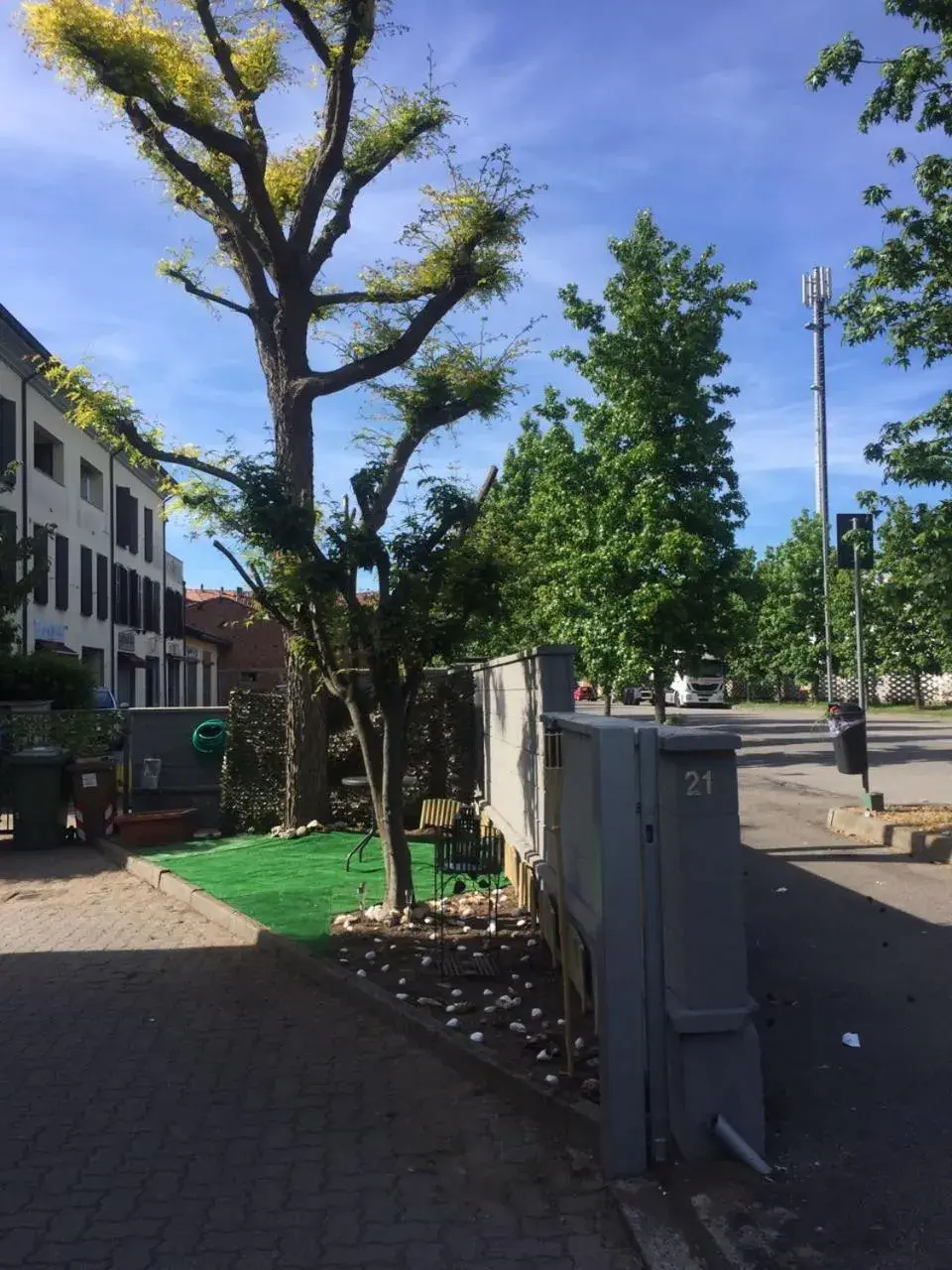 Inner courtyard view in Nuovo Hotel Vigevano Inner courtyard view in Nuovo Hotel Vigevano
