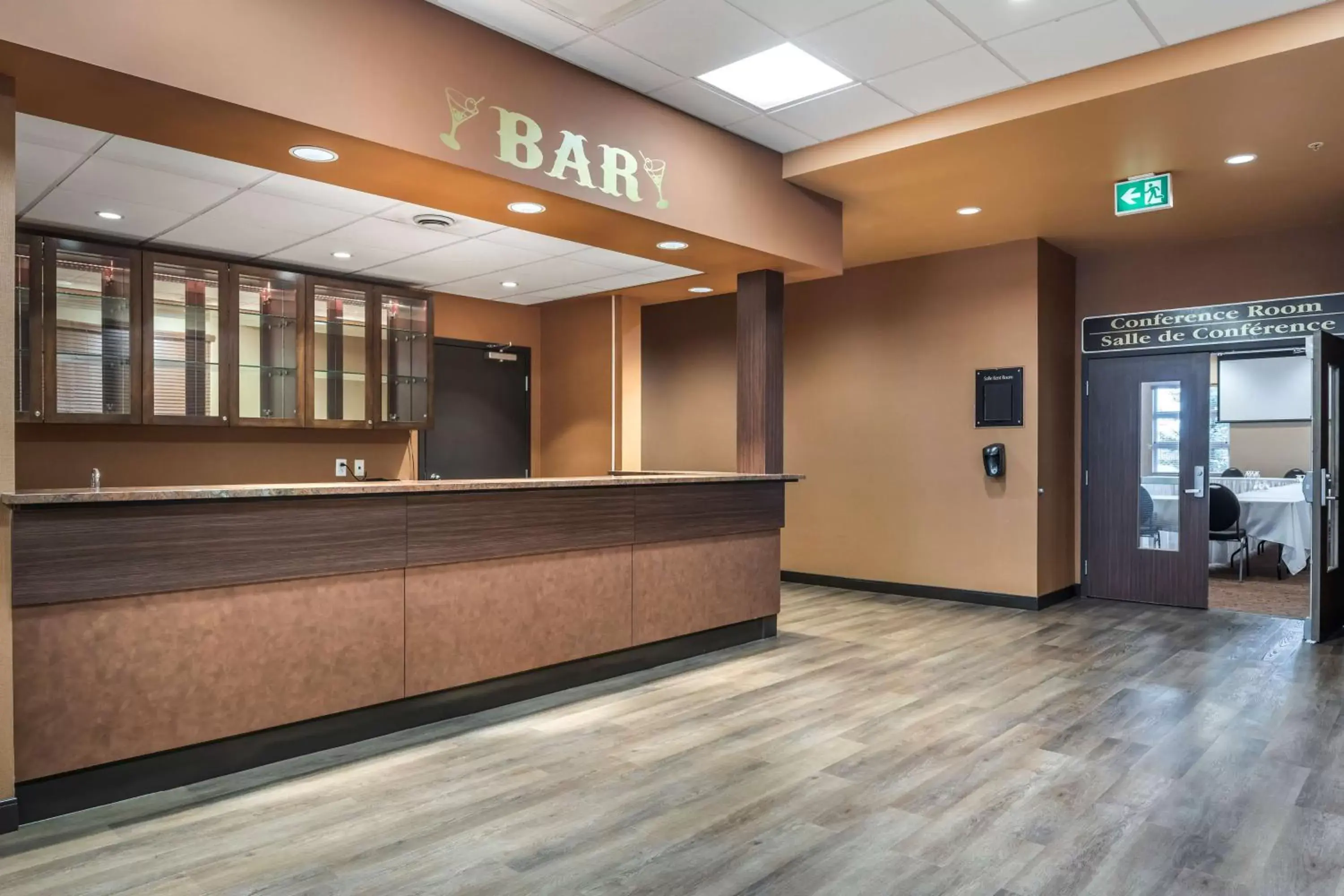 Lobby or reception in Best Western Plus, Bathurst Hotel & Suites Lobby or reception in Best Western Plus, Bathurst Hotel & Suites