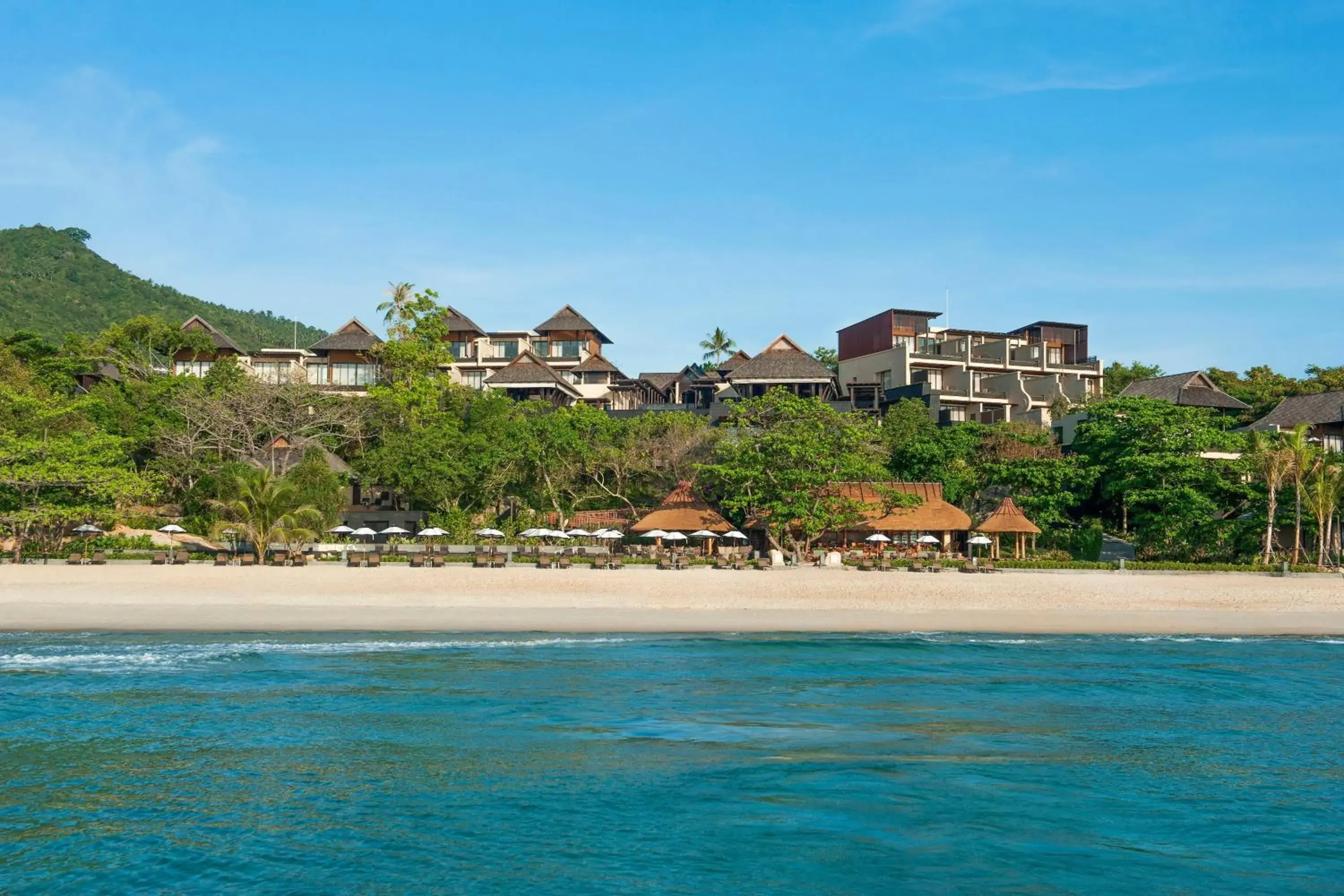 Property building, Beach in Vana Belle, A Luxury Collection Resort, Koh Samui