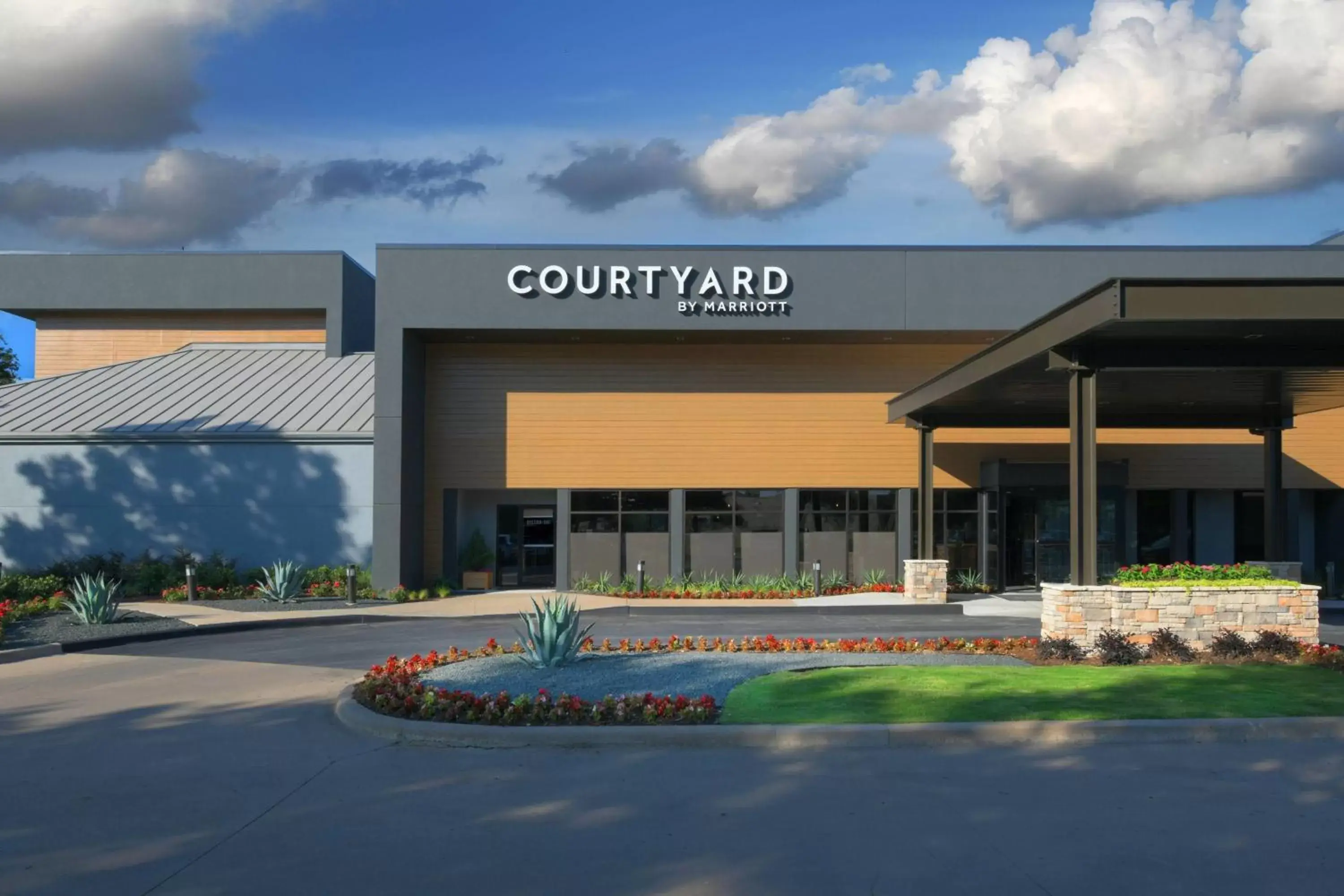 Property Building in Courtyard by Marriott Dallas DFW Airport North/Irving