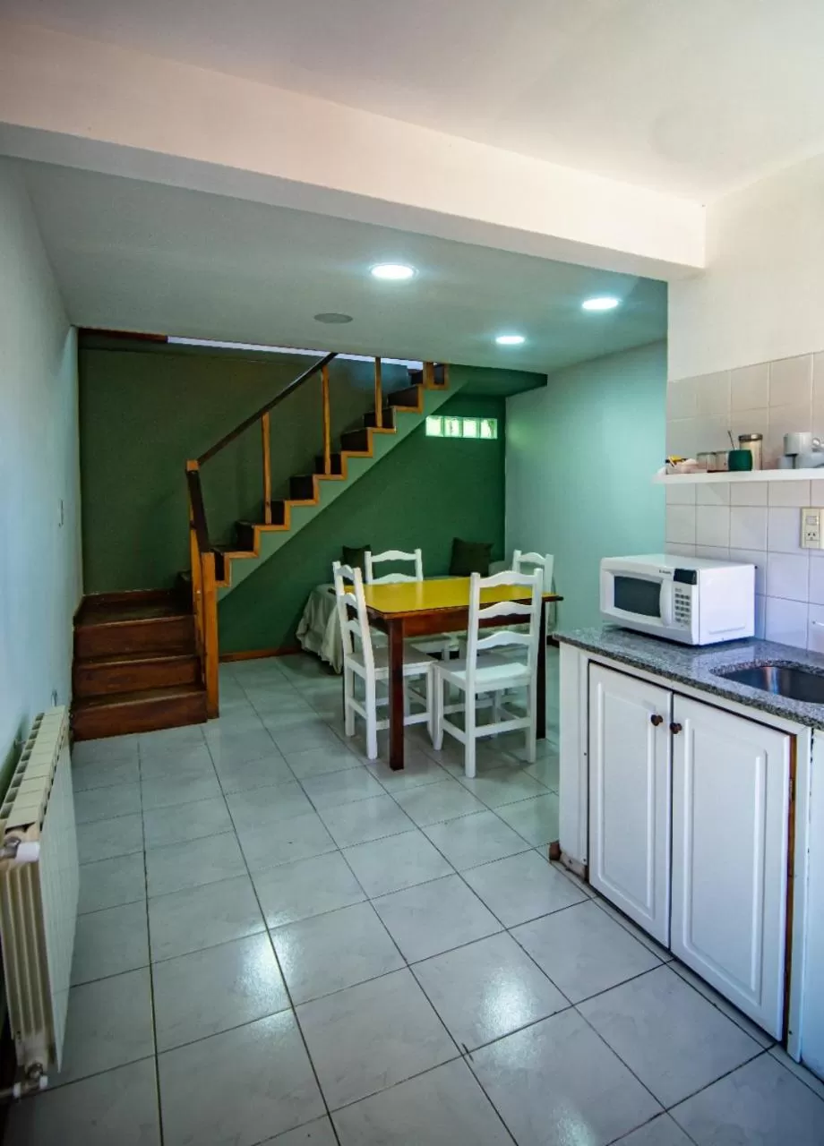 Las Avutardas Hosteria