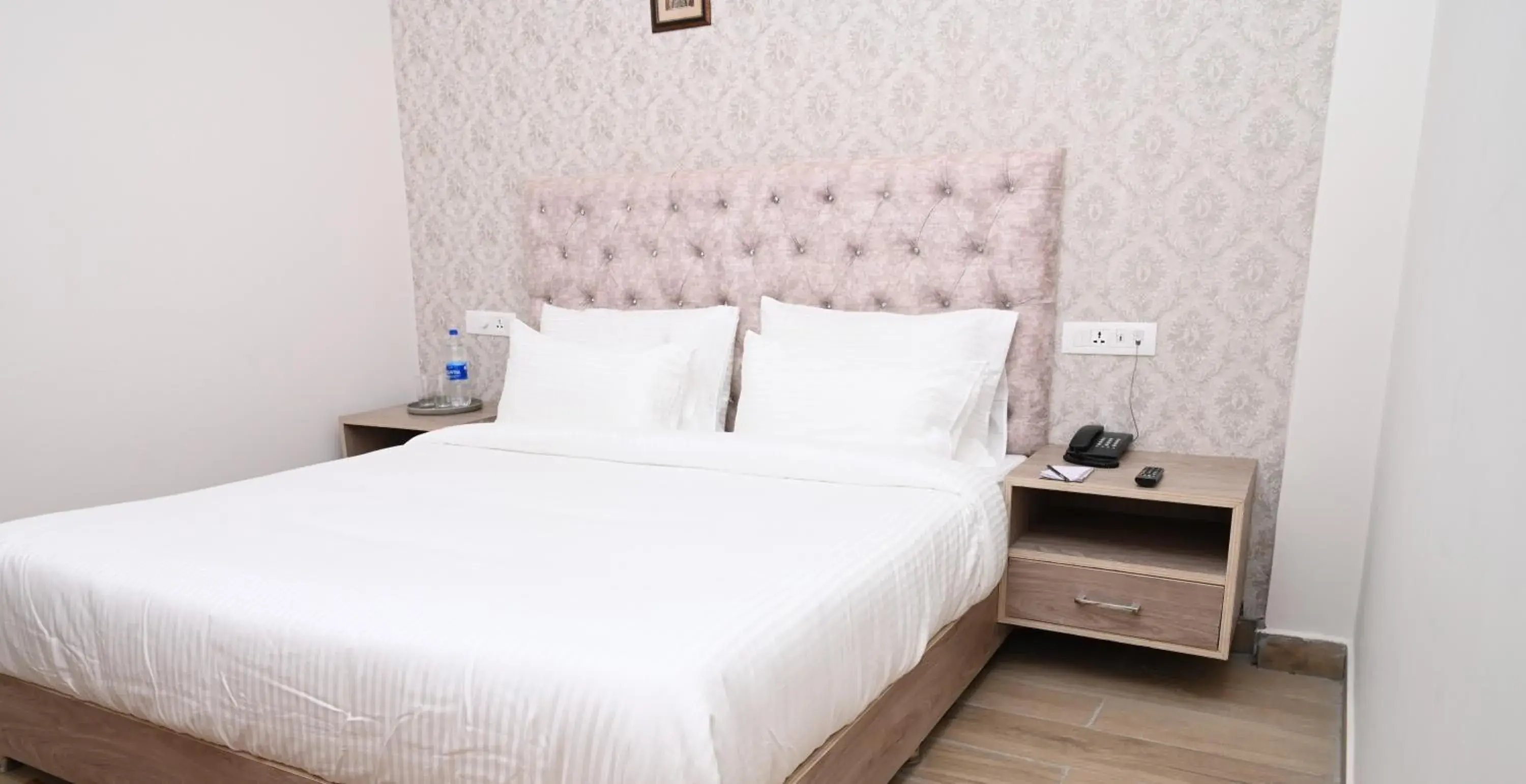 Bedroom, Bed in SPT Clarks Inn Mandi