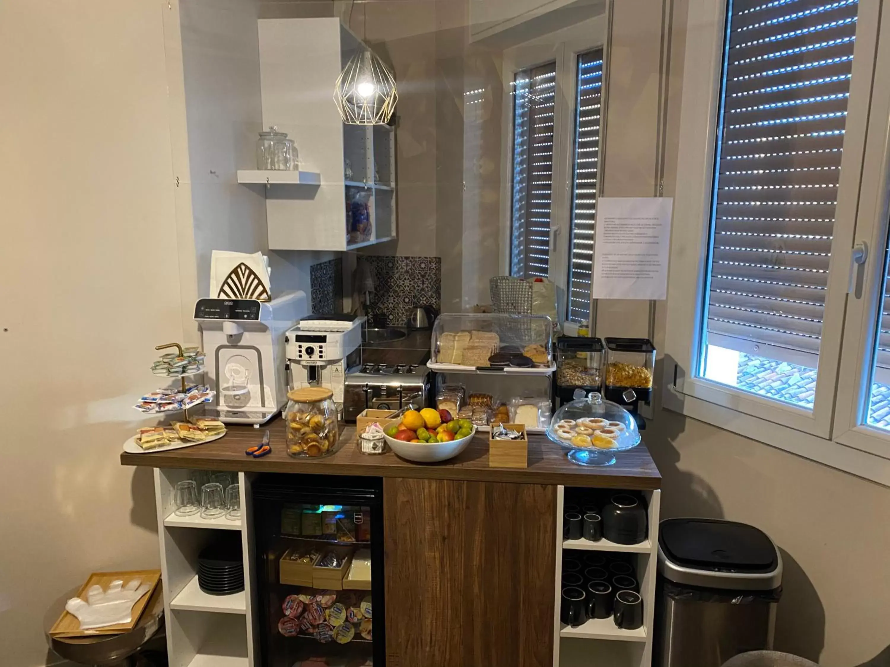 Food and drinks in SUITE LAME 37 Rental Rooms