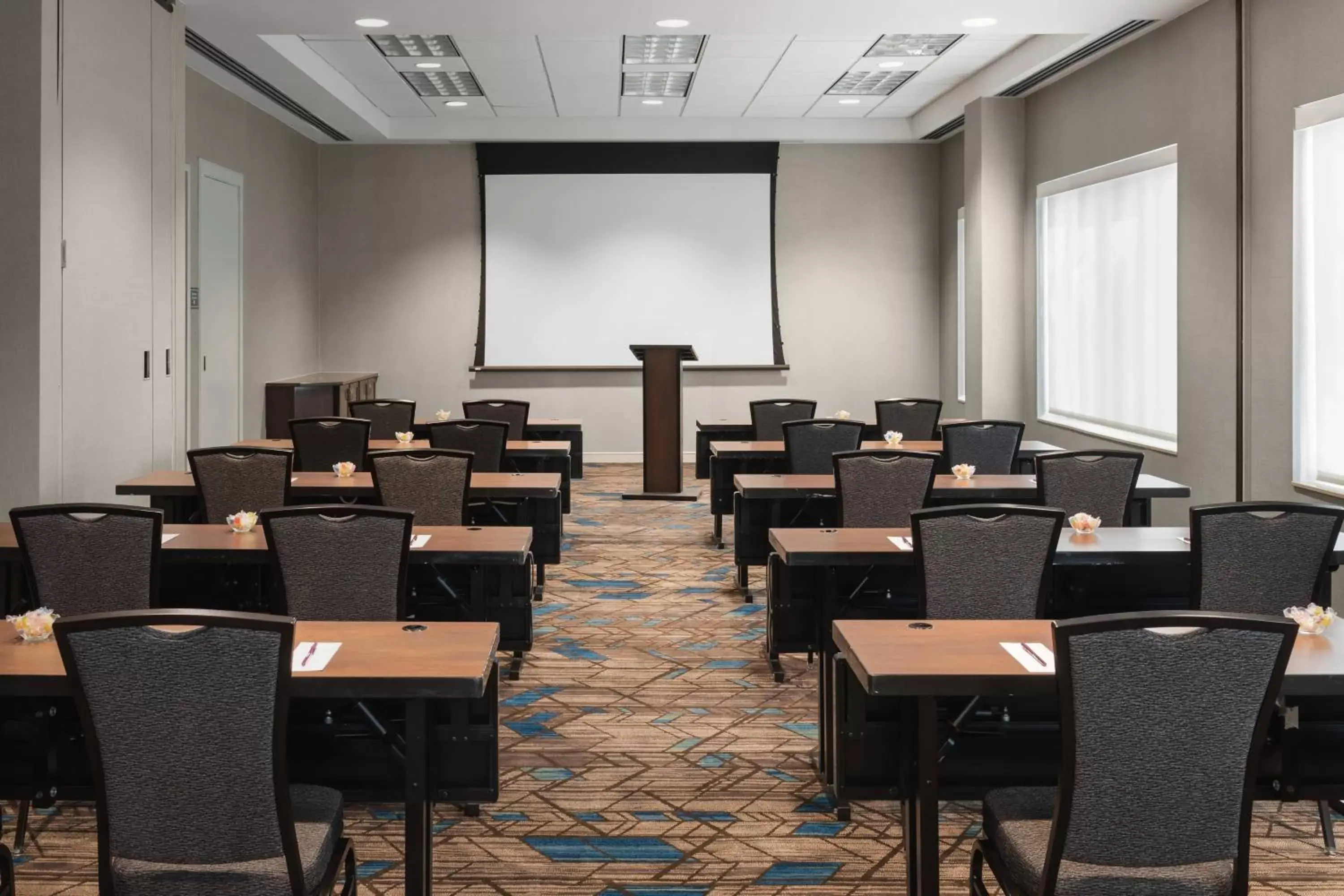 Meeting/conference room in Residence Inn Bethesda Downtown