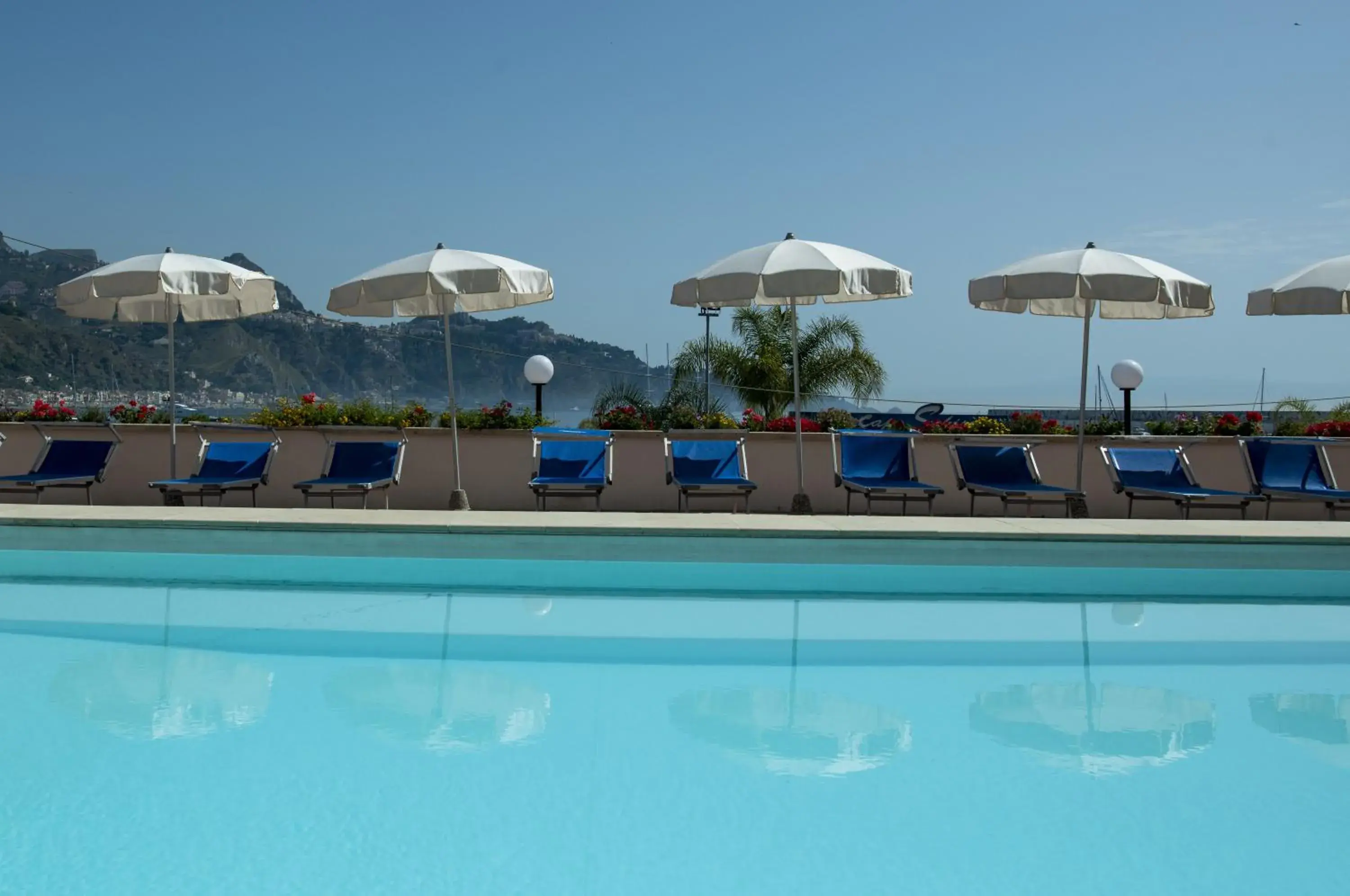 Swimming Pool in Hotel Panoramic