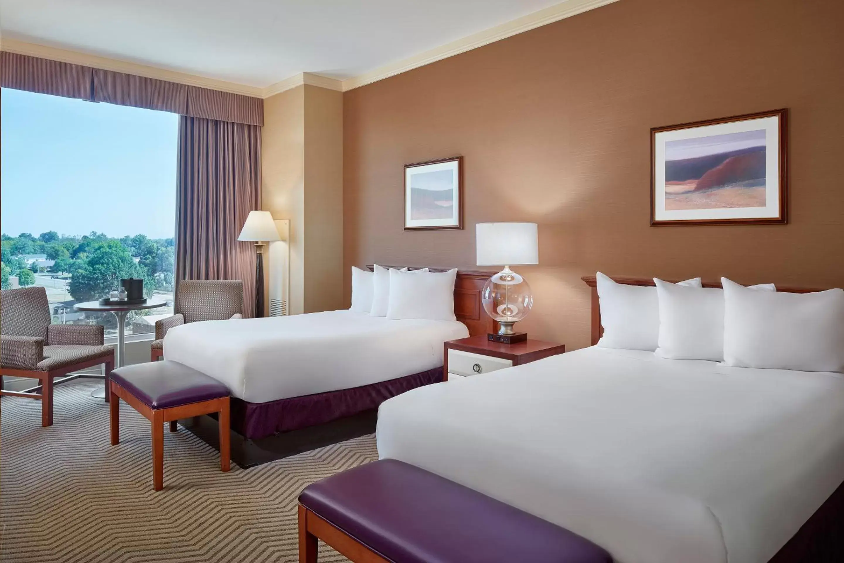 Bedroom, Bed in Harrah's Metropolis Hotel & Casino
