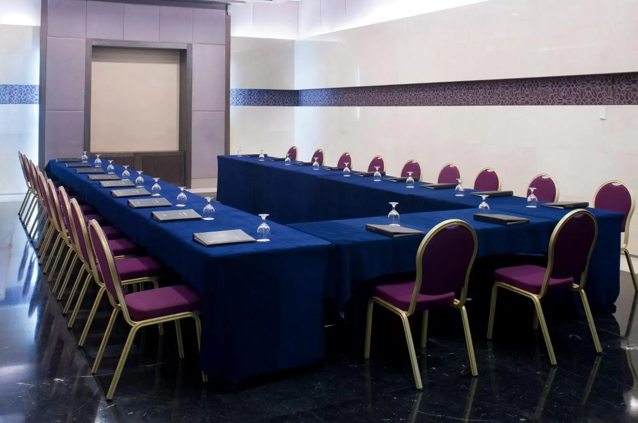 Meeting/conference room in Crowne Plaza Amman, an IHG Hotel