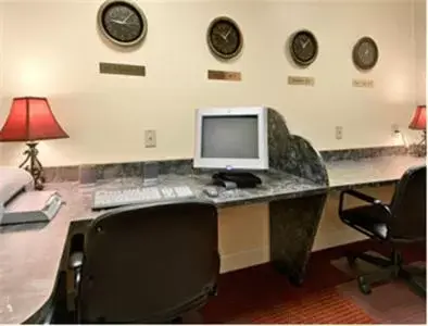 TV and multimedia, Business Area/Conference Room in Ramada Hotel Ashland-Catlettsburg
