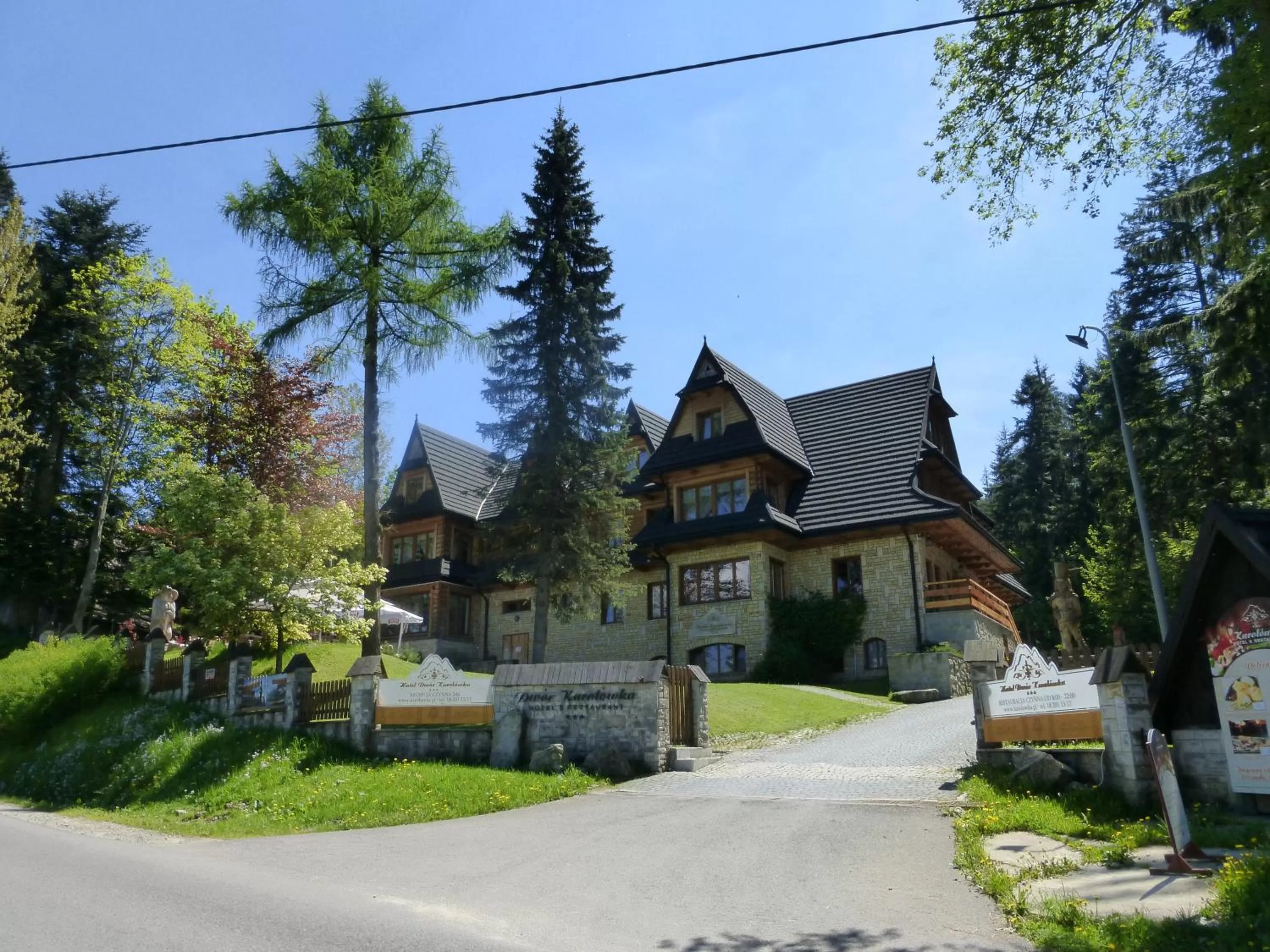 Area and facilities in Hotel Dwór Karolówka