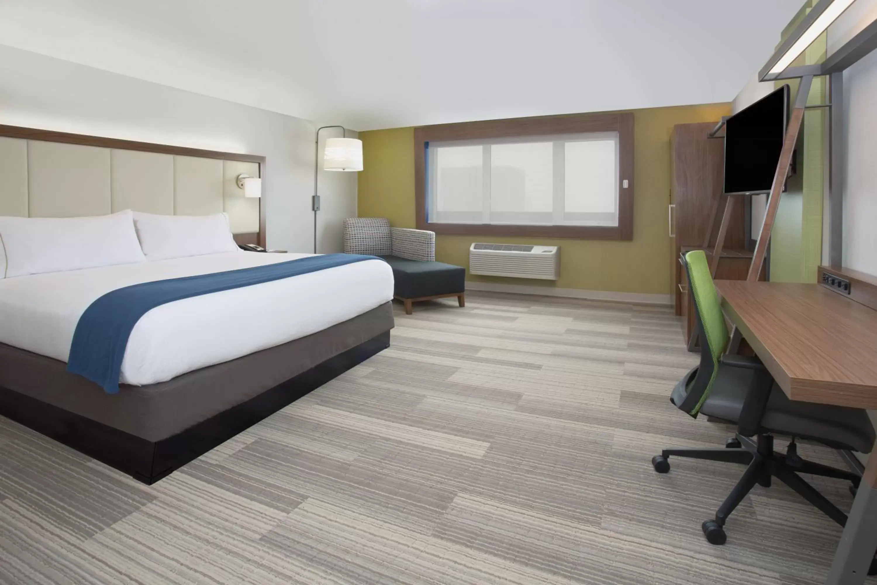 Photo of the whole room in Holiday Inn Express Salt Lake City Downtown, an IHG Hotel