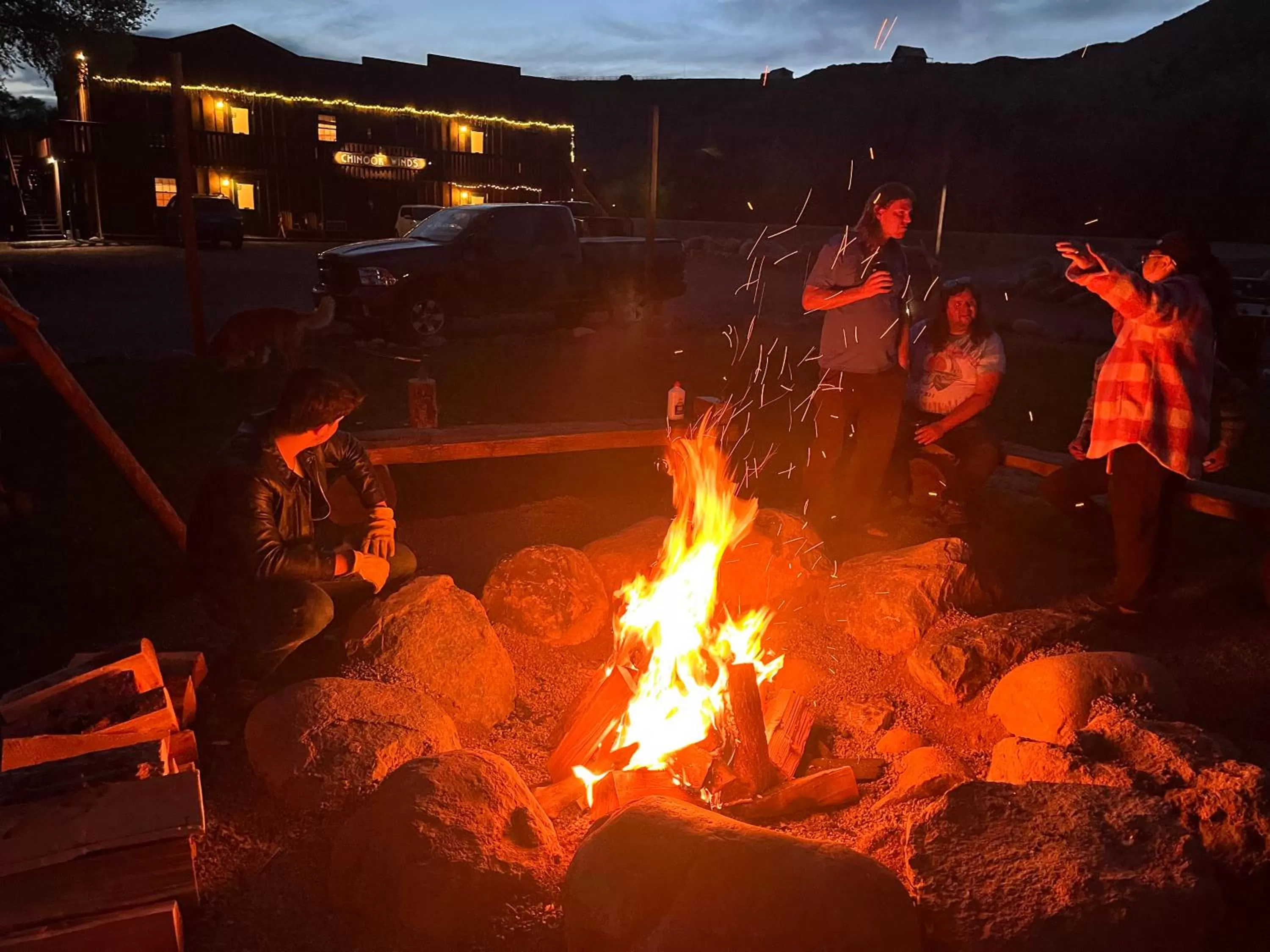 Night in Chinook Winds Lodge