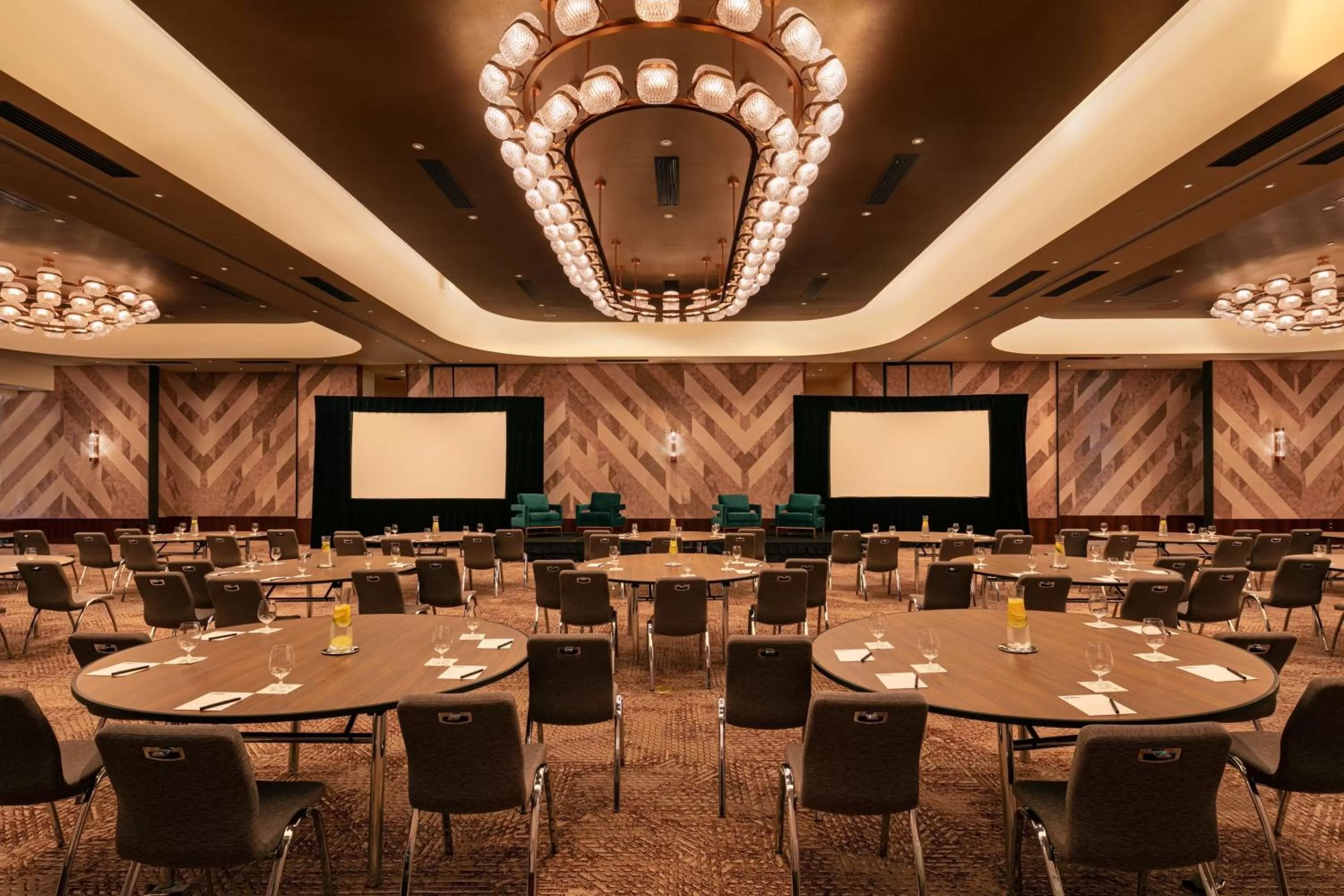 Meeting/conference room in W Nashville