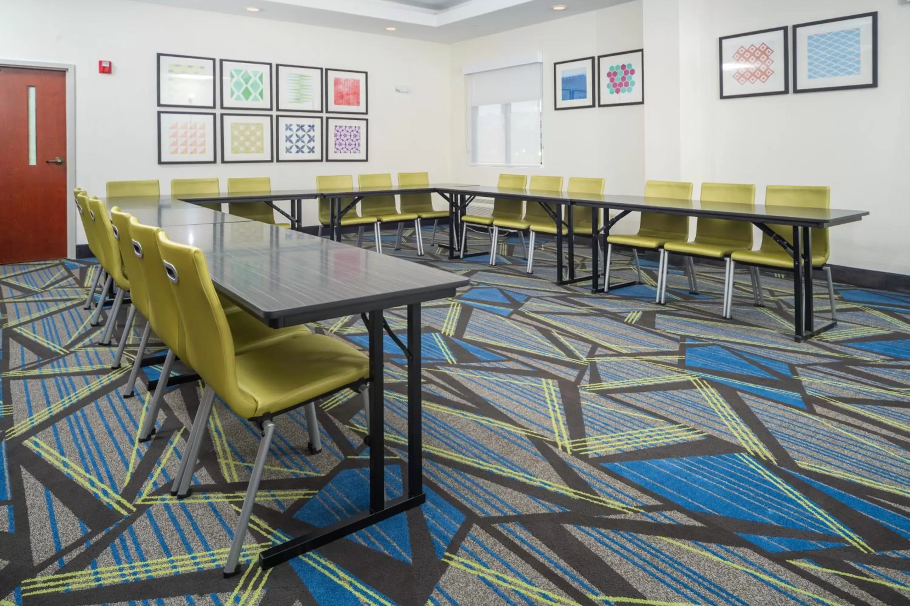 Meeting/conference room in Holiday Inn Express Clayton Southeast Raleigh, an IHG Hotel