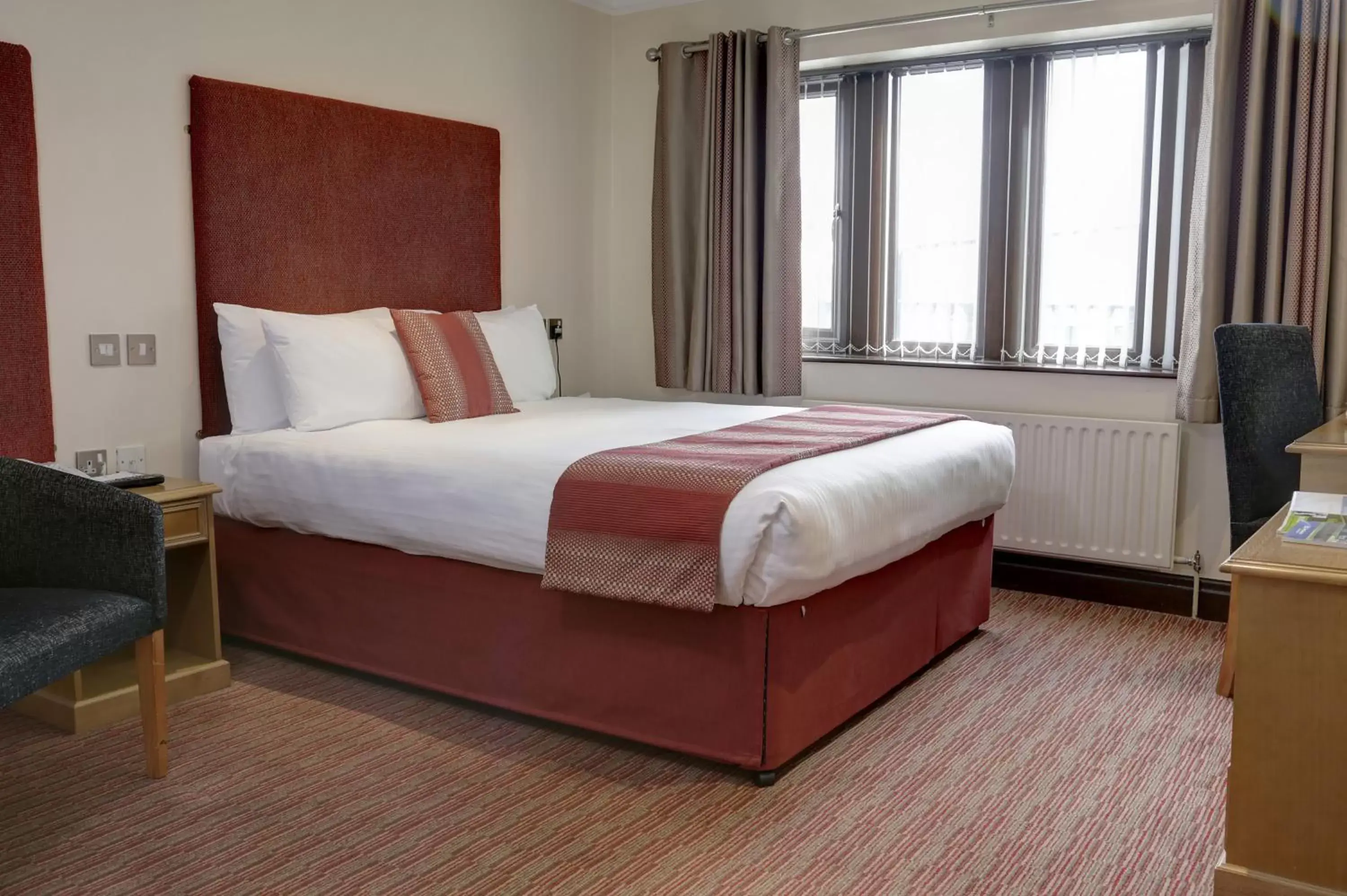 Bed in Best Western Bradford Guide Post Hotel