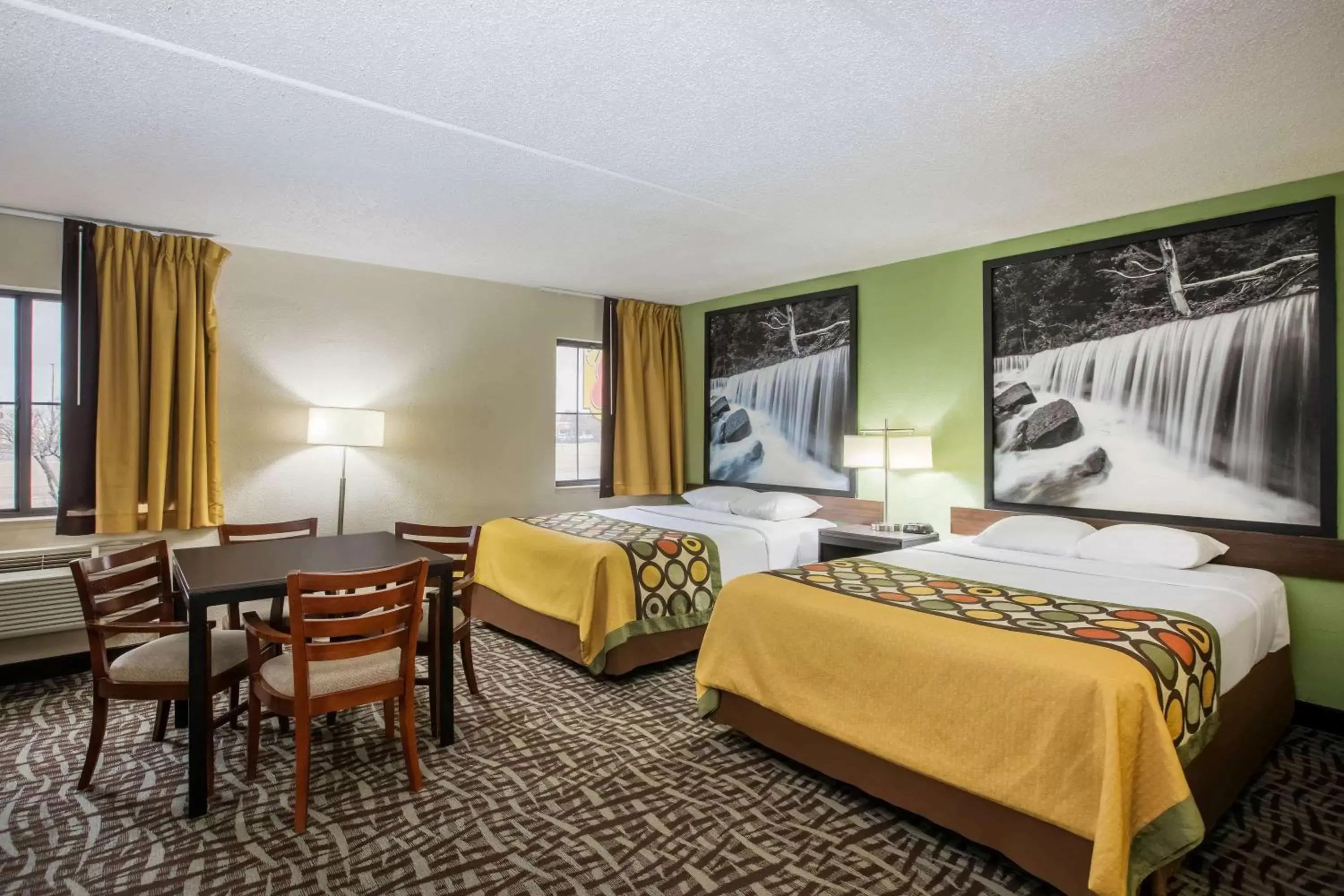 Photo of the whole room in Super 8 by Wyndham Wichita East