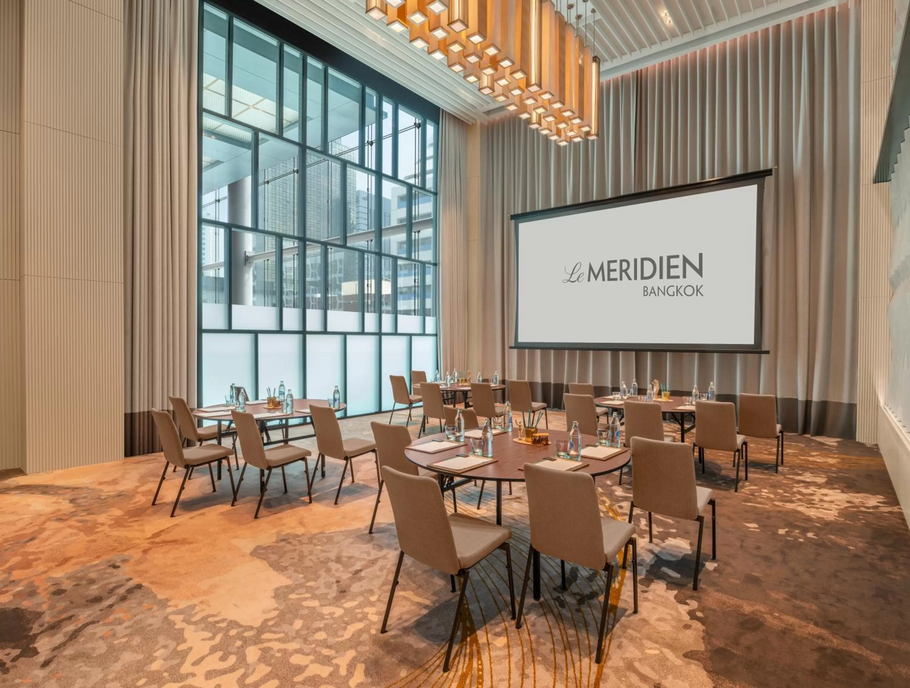 Meeting/conference room in Le Meridien Bangkok