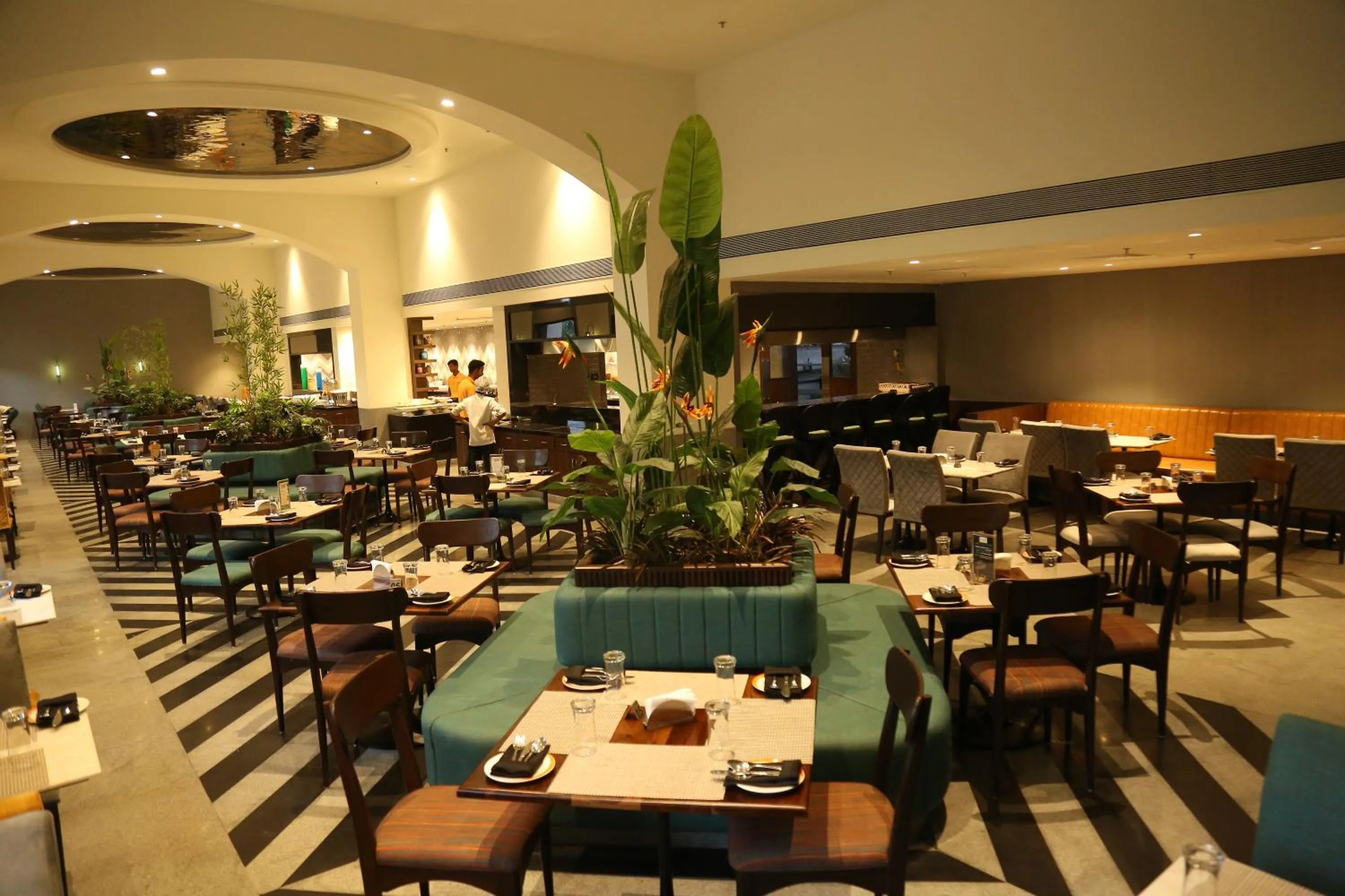 Restaurant/places to eat in The Lagoona Resort